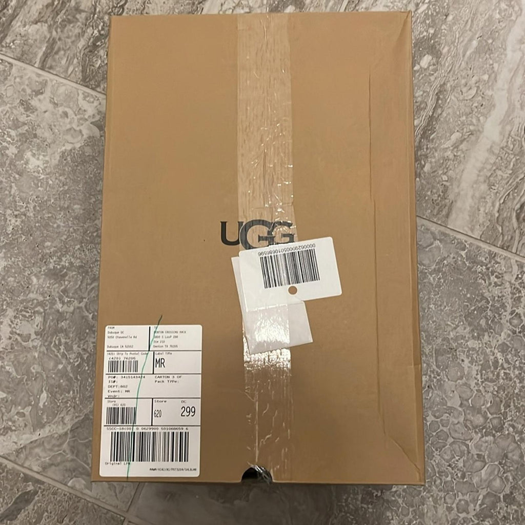 UGG Classic Ultra Convertible Tall Boots in Black, Size EU37 US6 New in Box