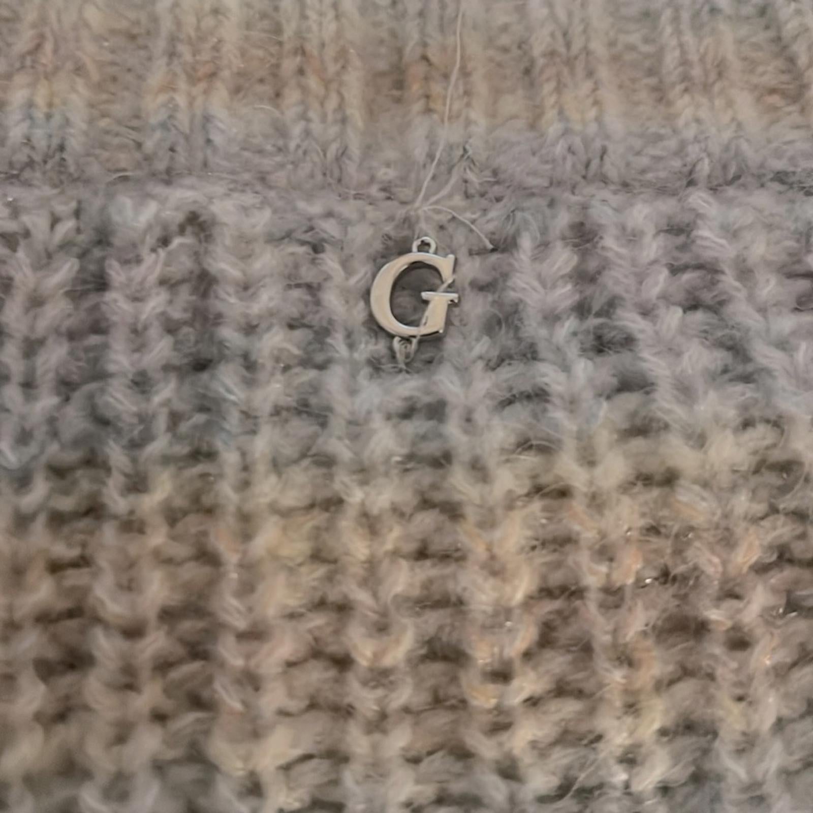 NEW Guess Neena Wool Blend Alpaca V-Neck Sweater, Size XS New w/Tag Retail $118