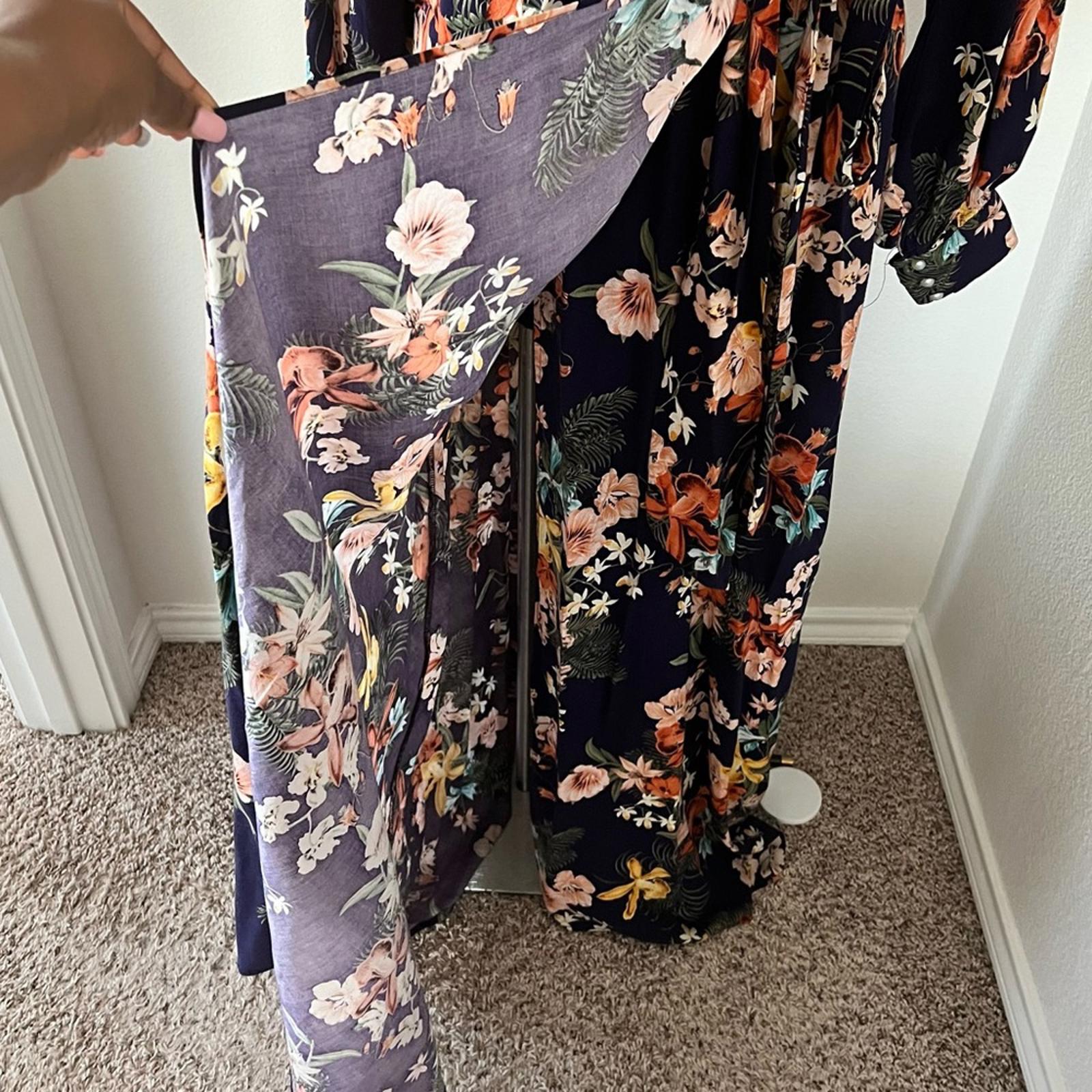 Meghan LA Floral Maxi Dress Navy Lilypad Split Neck Size XL EXCELLENT! $399