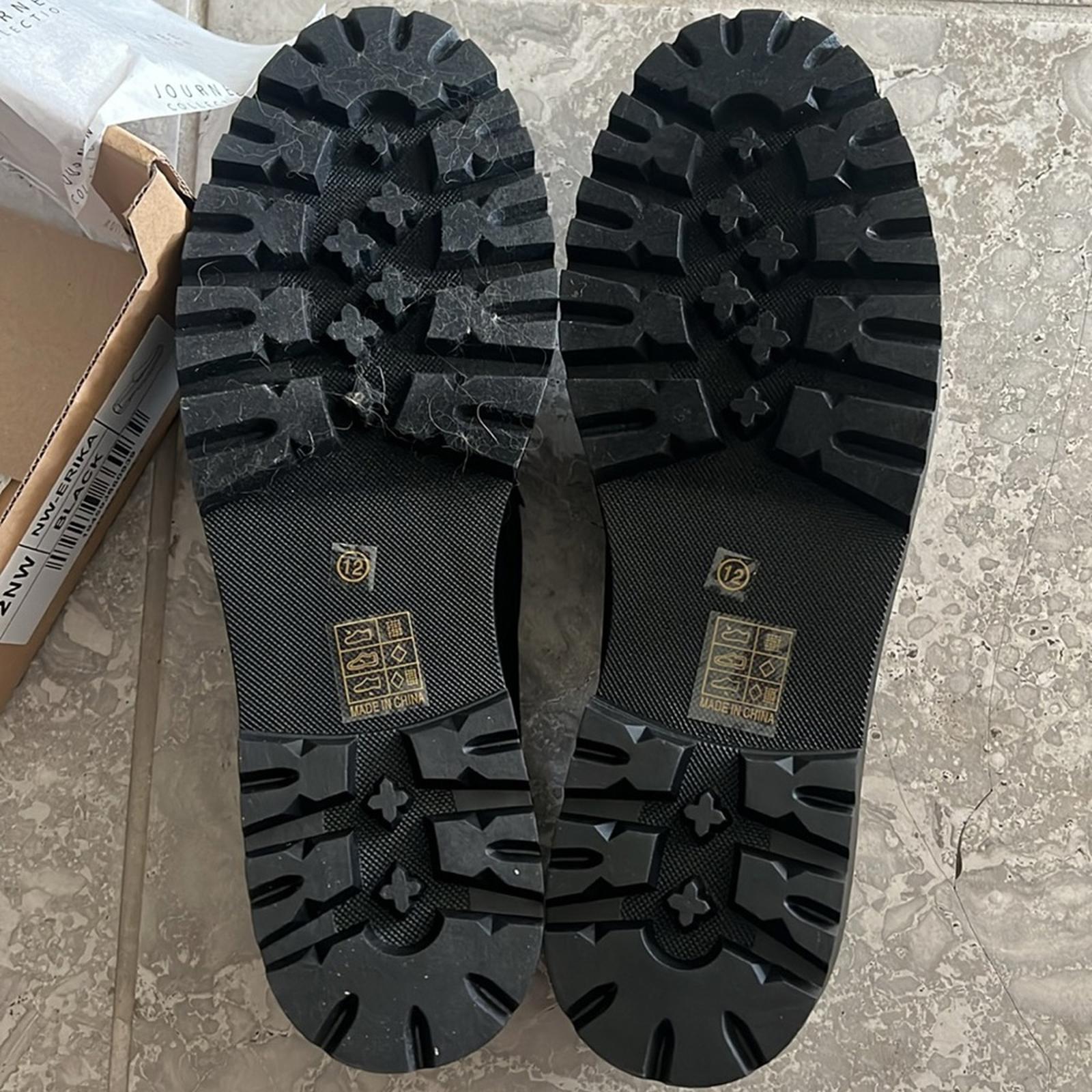 Journee Collection BLACK Tru Comfort Foam Narrow Width Erika Flats, NWT, Size 12