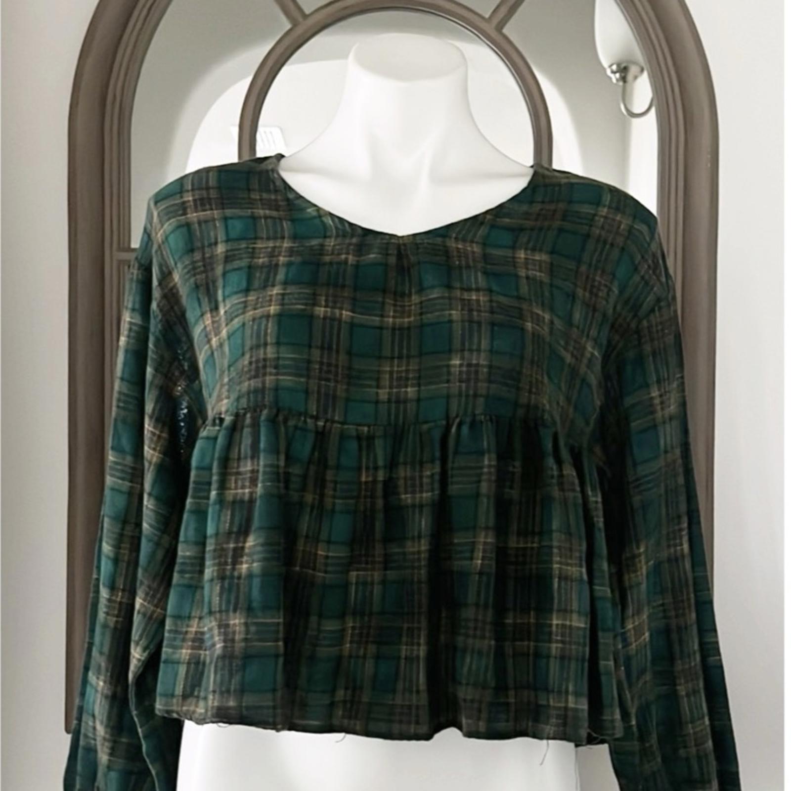 Chelsea & Violet Plaid Peplum Cropped Top in Olive, Size XS New w/Tag