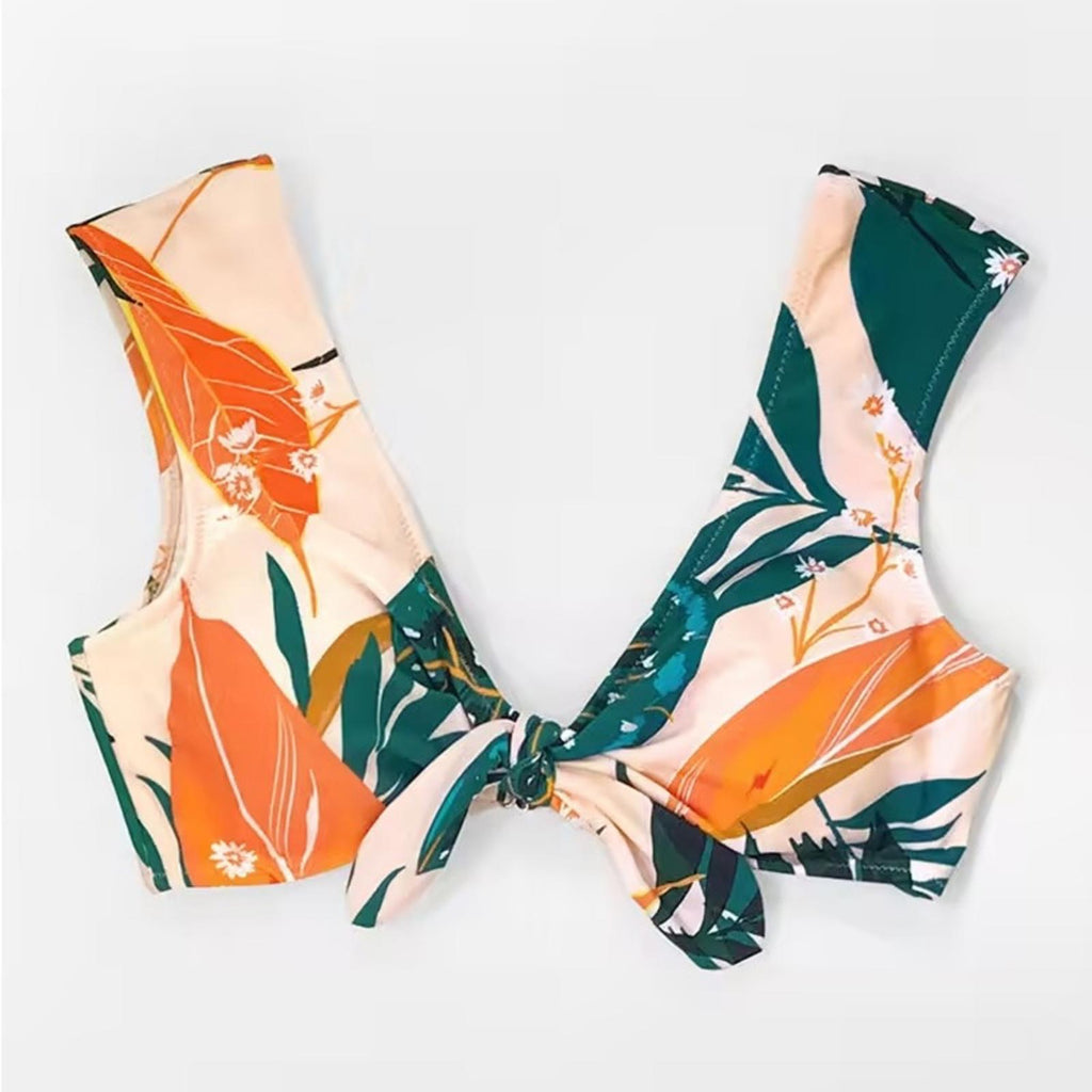 NWT Cupshe Bright Leafy Print Bikini Top, Size M New w/Tag (SOLD OUT)
