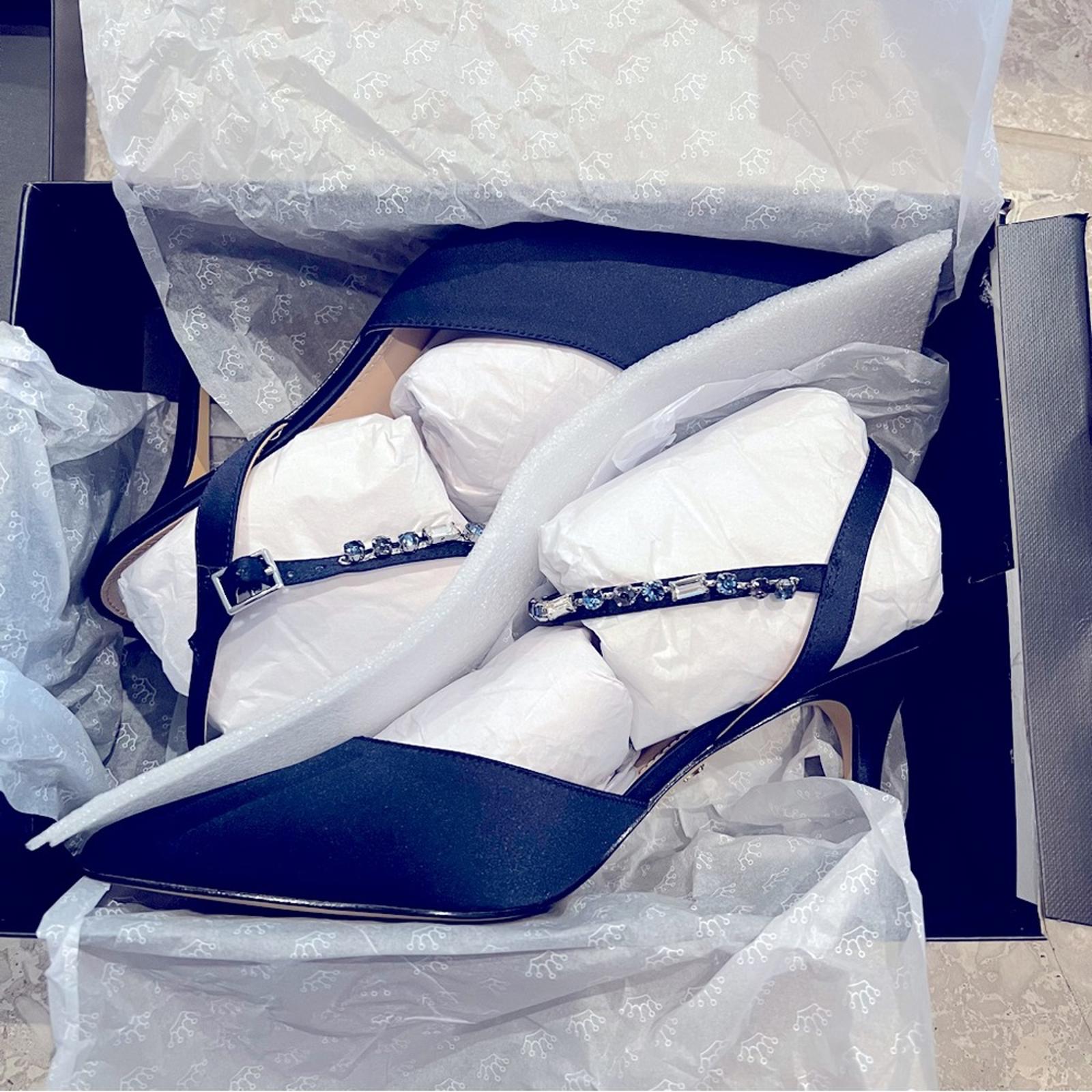 NEW Nina Tucker Crystal Dress Pump, New Navy Luster Satin Size 10M (New in Box)