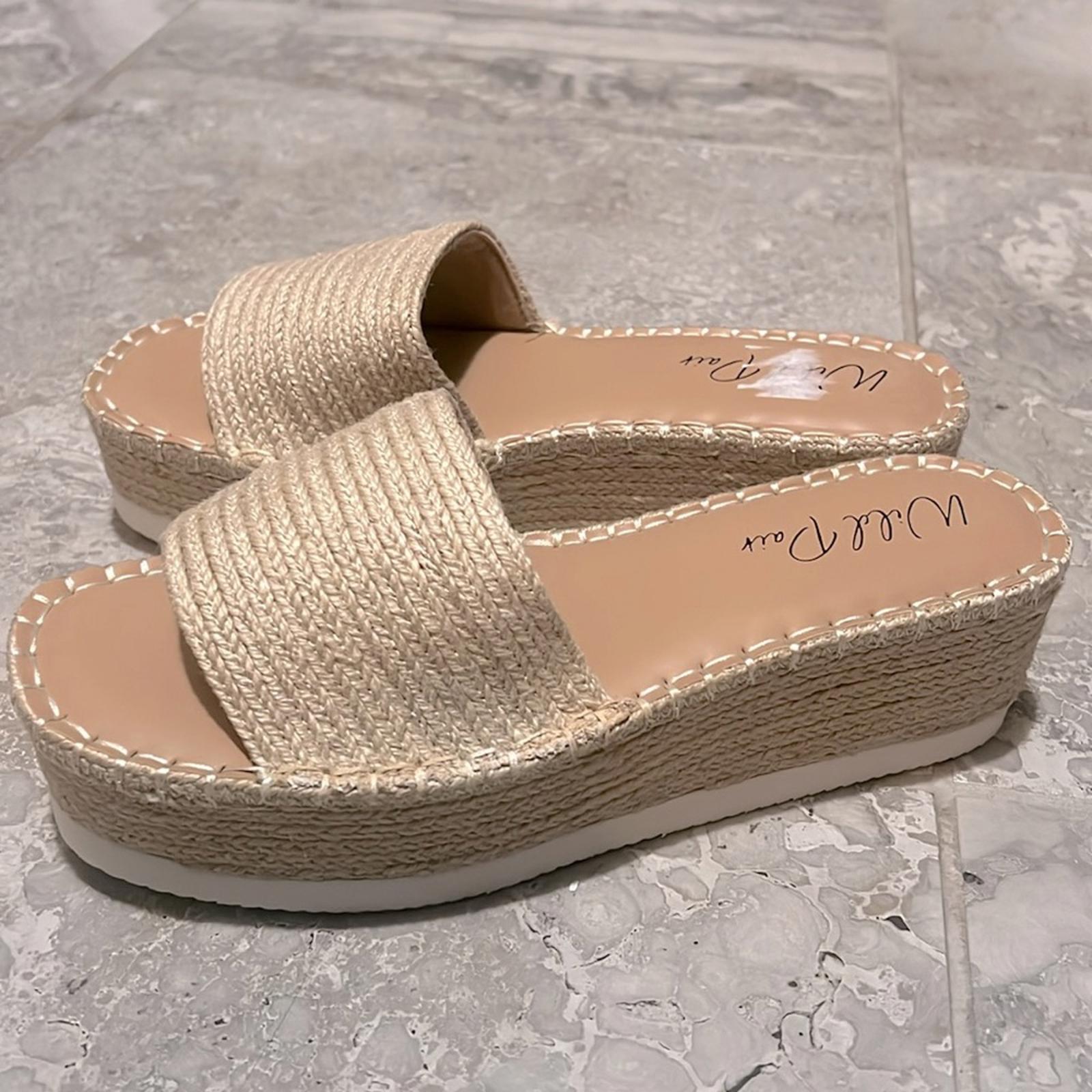 Wild Pair Shermer Slide Espadrille Platform Wedge Sandals, Size 11 NEW in Box