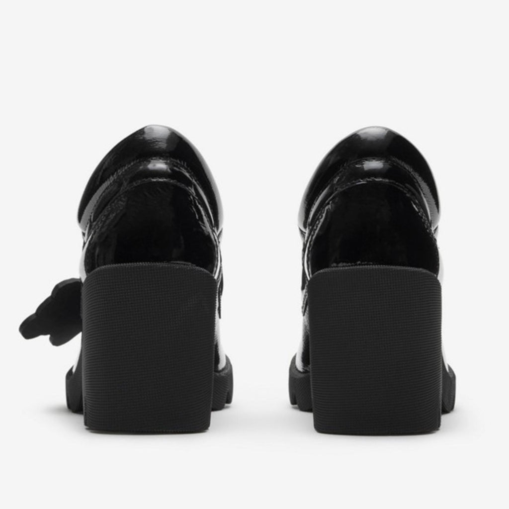 Burberry Leather Stride Loafers in Black, Size 37.5 NEW in Box w/DustBag $1150