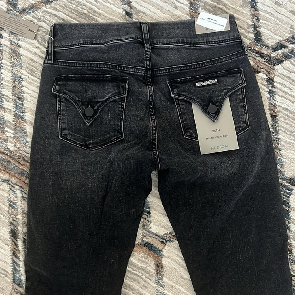 Hudson BETH Mid-Rise Baby Bootcut Jeans, Size 28 New w/Tag