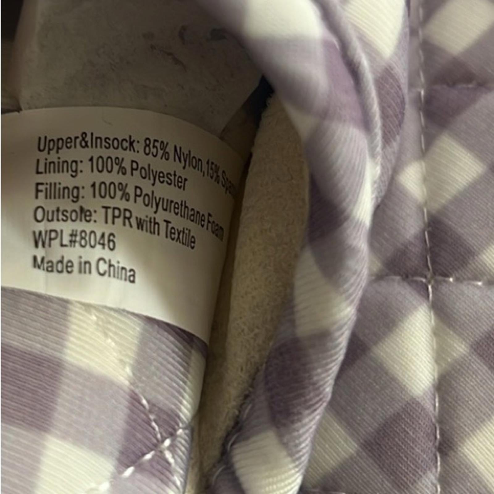 Charter Club Quilted Gingham Clog Slippers in Purple/White Size Medium (US 7-8)