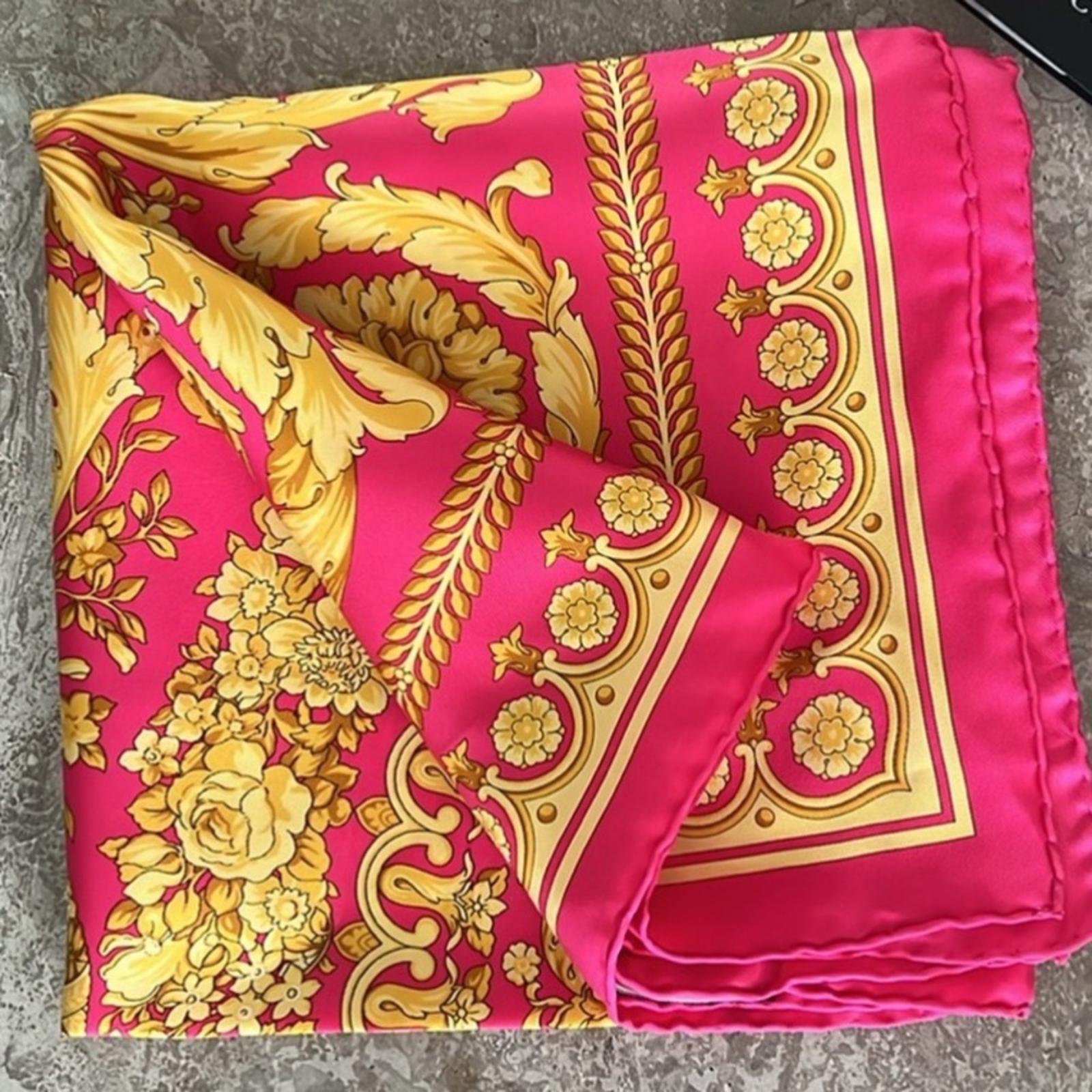NEW Versace Barocco Print Silk Scarf Foulard, Pink/Gold  Size 36”x35” New $575