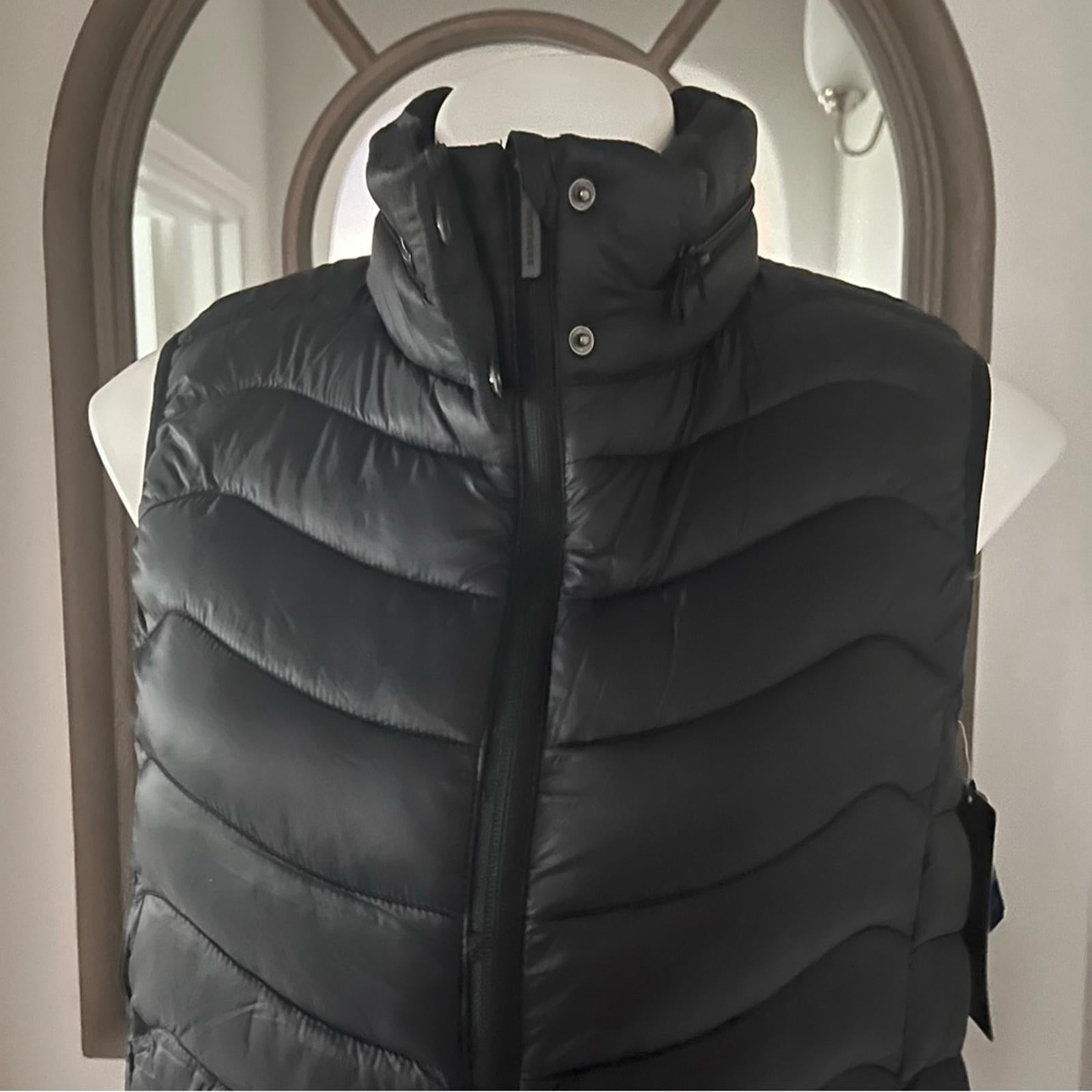 Bernardo Puffer Vest, Black Size S New w/Tag