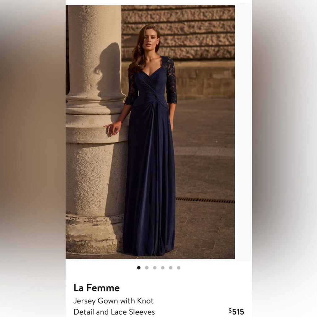 NWT La Femme Jersey Gown w/Knot Detail & Lace Sleeves, Size 4 New w/Tag $515