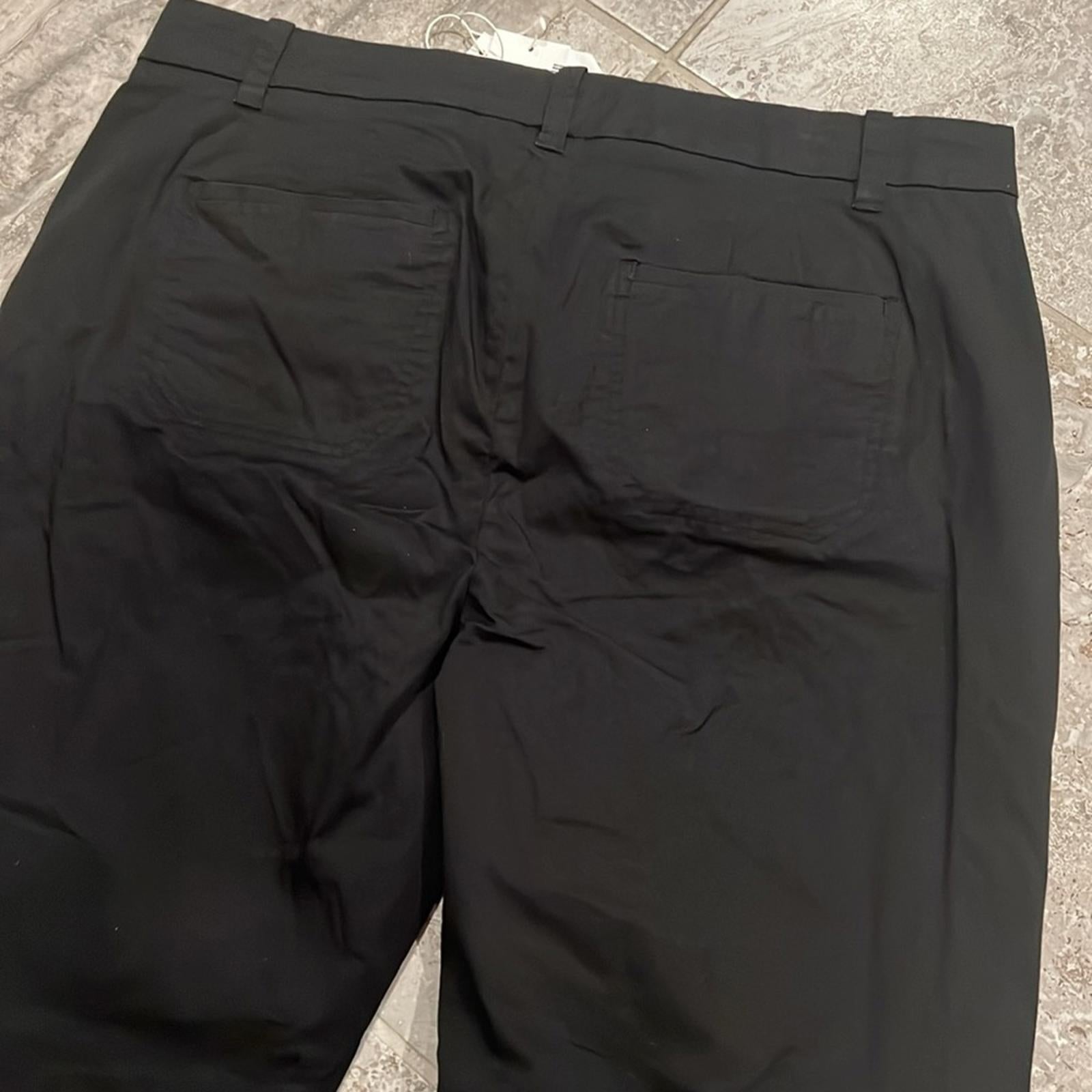 NWT Vince Coin-Pocket Straight-Leg Cropped Chino Pants Black Size 14 Retail $225