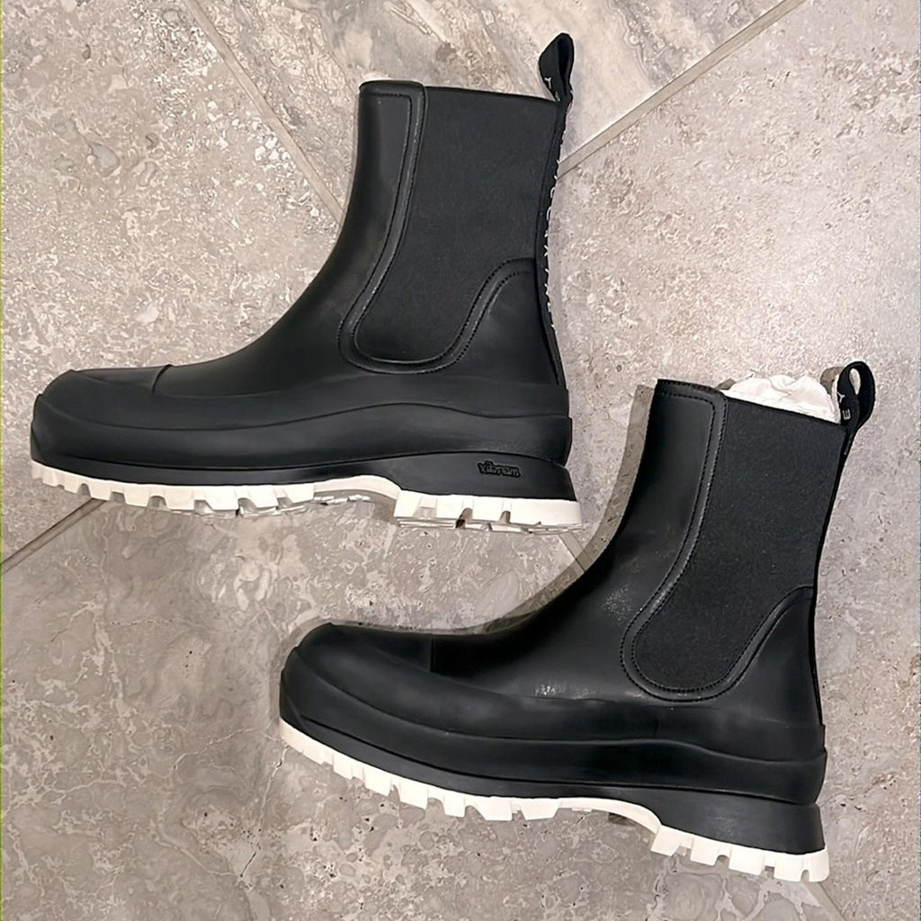 Stella McCartney Trace Chelsea Boots w/Logo Black, Size40 New -Online for Retail