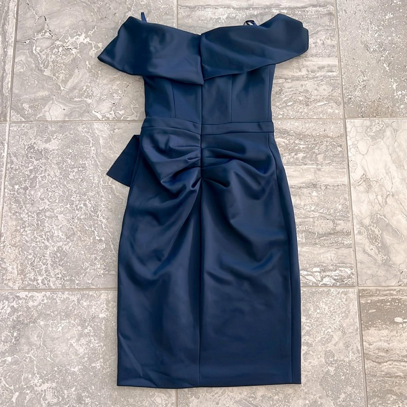 New XSCAPE Bow Off-the-Shoulder Scuba Knit Cocktail Dress, Navy Size 10 w/o Tag