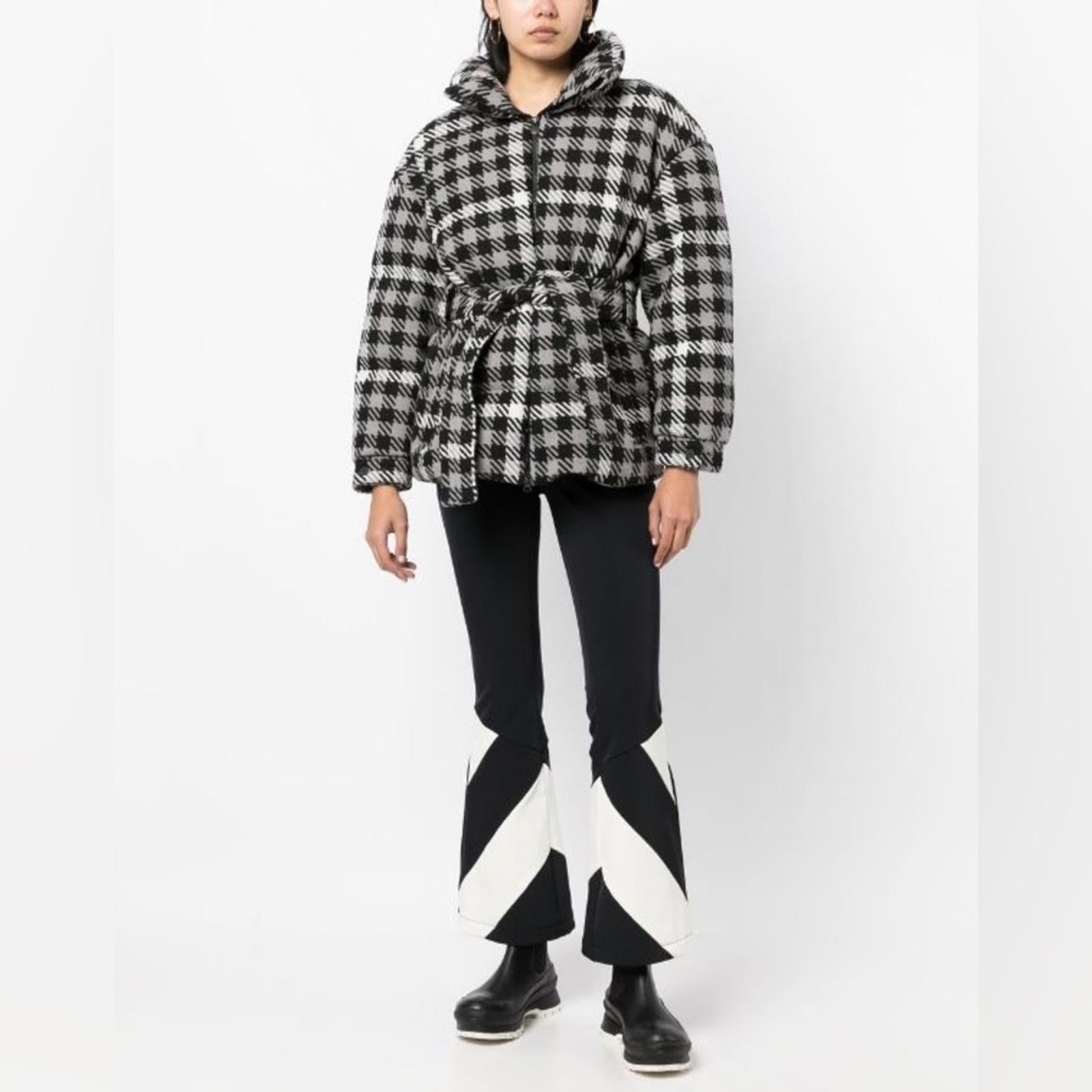 Perfect Moment Star Gingham puffer Jacket, Black & White Size M, New w/Tag