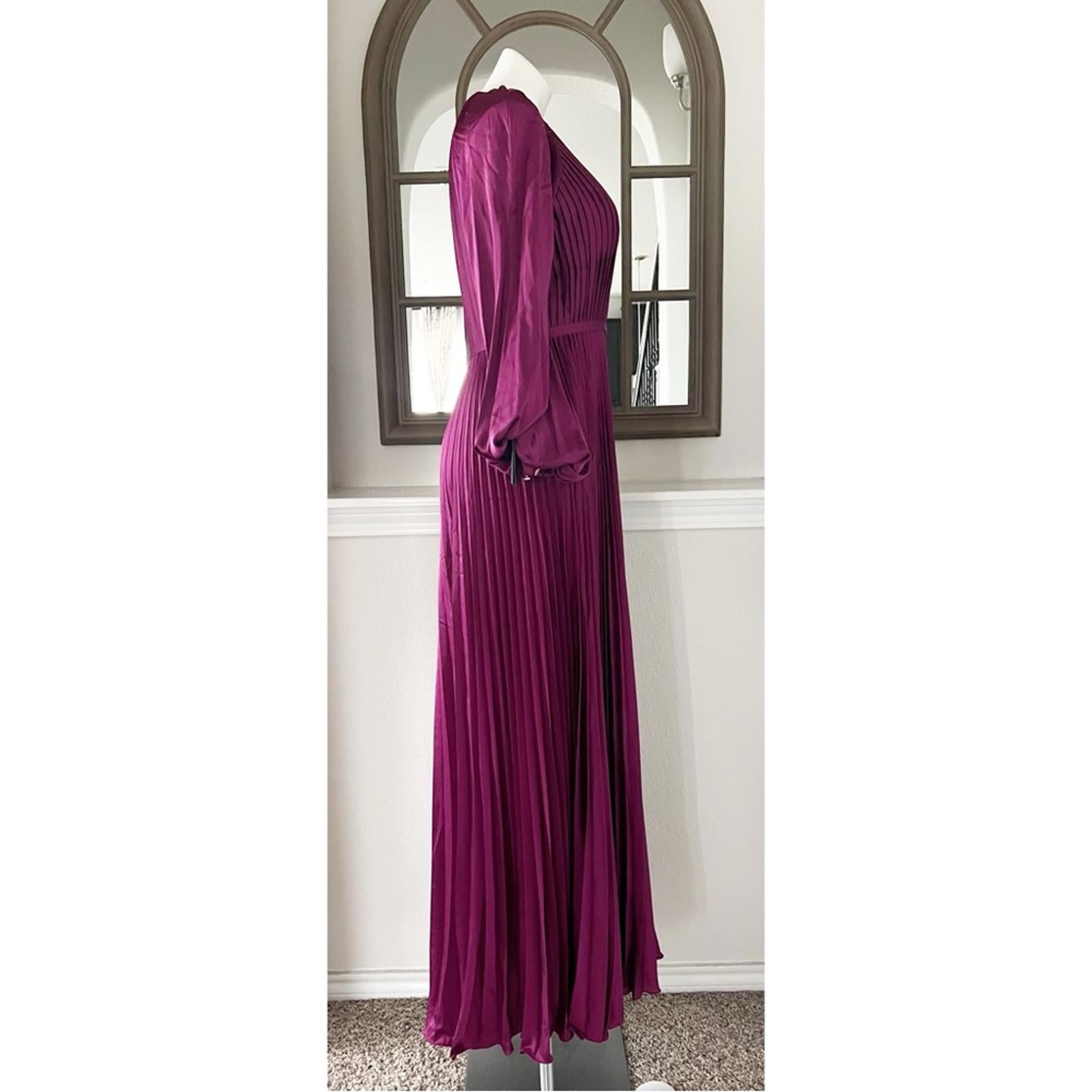 Mac Duggal IEENA Pleated Long Sleeve Satin Gown, Purple Size 8 New w/Tag $498