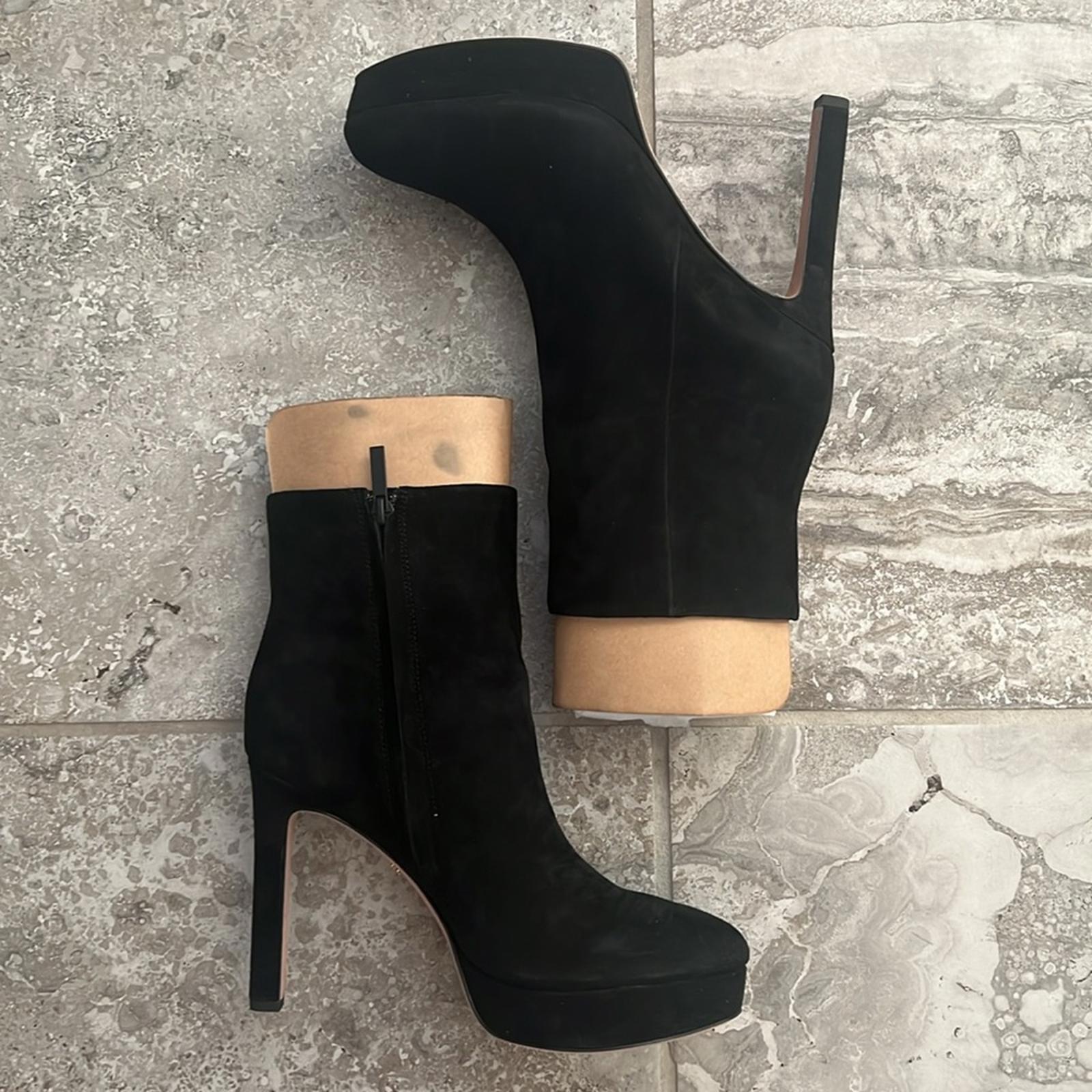 Veronica Beard Dali Suede Platform Ankle Boots, Black Size 8 New in Box $550