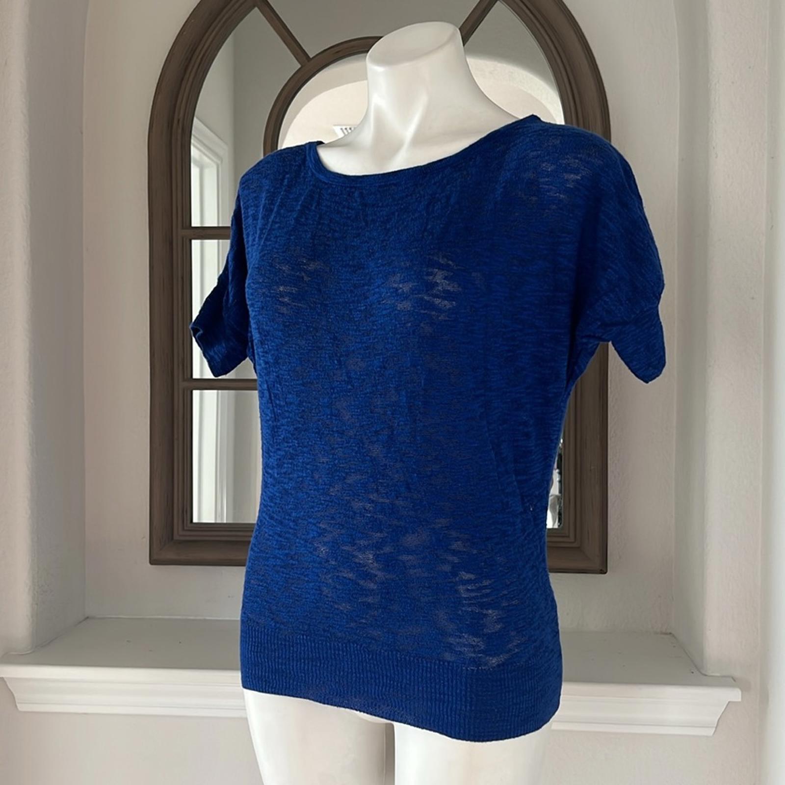 Trina Turk Knit Open Back Top in Blue Heather, Size S EXCELLENT!