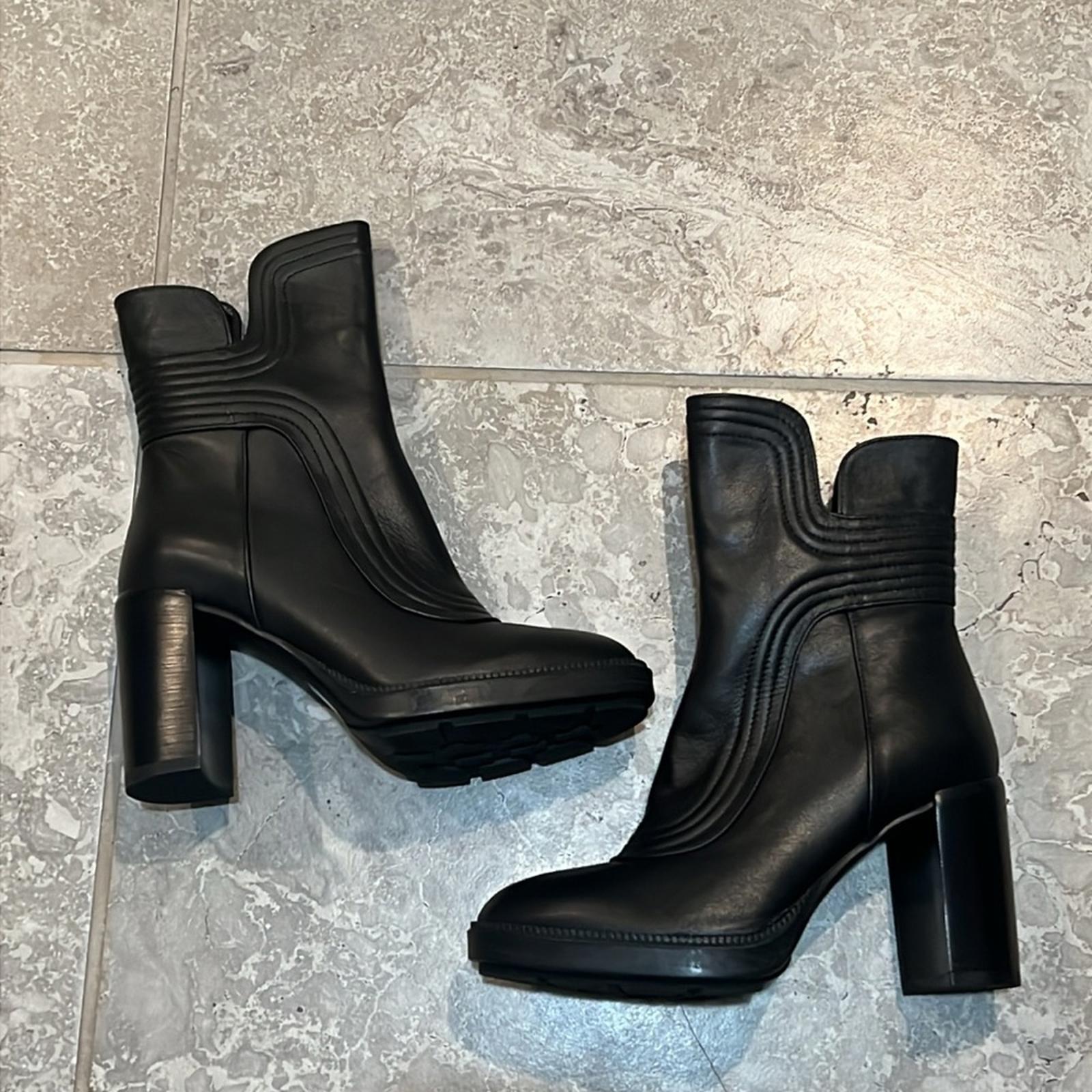 Aquatalia Illiana Weatherproof High Block Heel Boots in Black, Size 7 NEW in Box