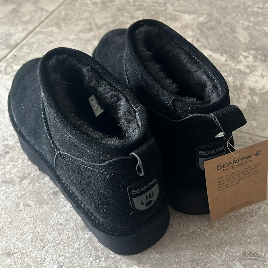 BearPaw Retro Super Shorty Platform Leather Ankle Boots, NWT, Size 9