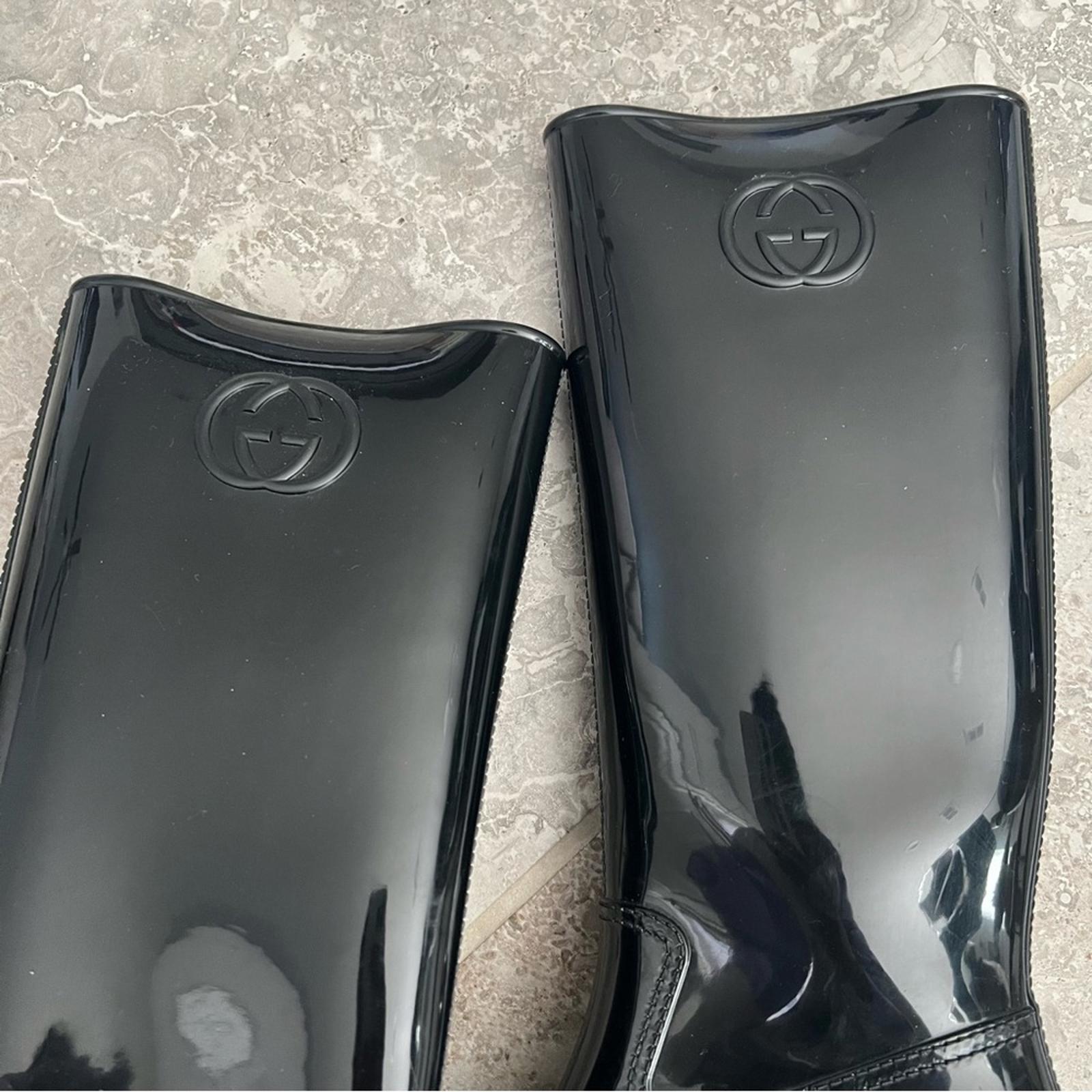 GUCCI Interlocking G Rubber Mid-Calf Rain Boots, Black Size 37 EXCELLENT!