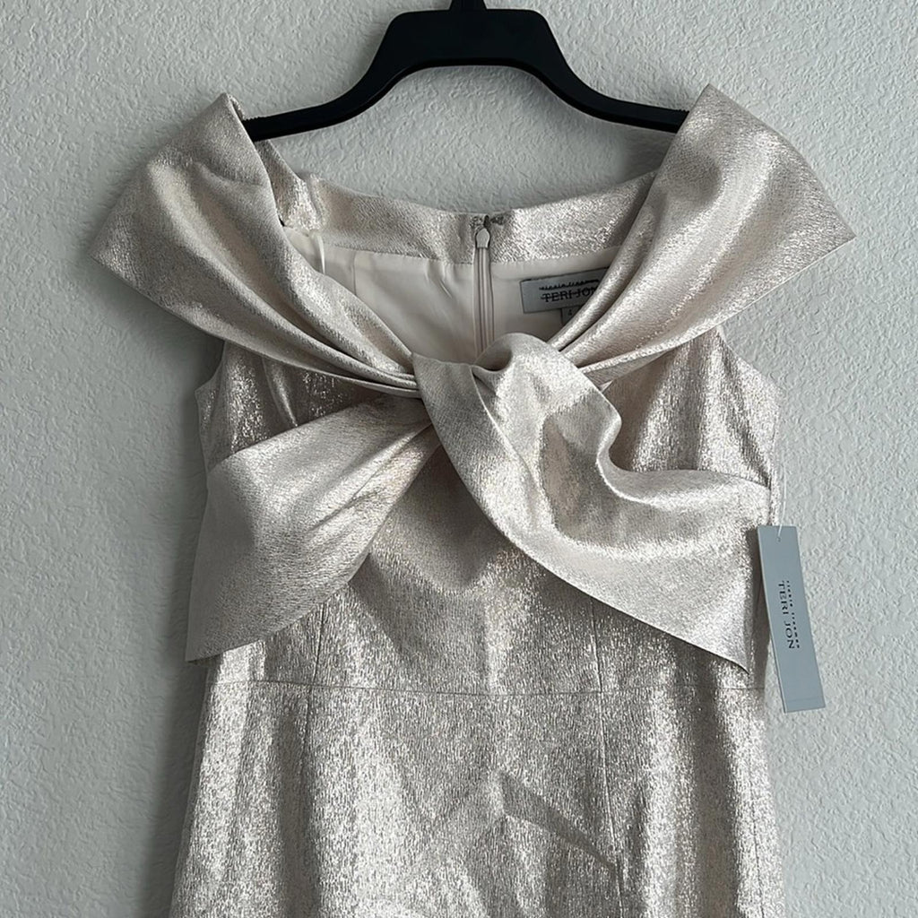Teri Jon Metallic Jacquard Off-the-Shoulder Champagne Gown Size 4 NEW w/Tag
