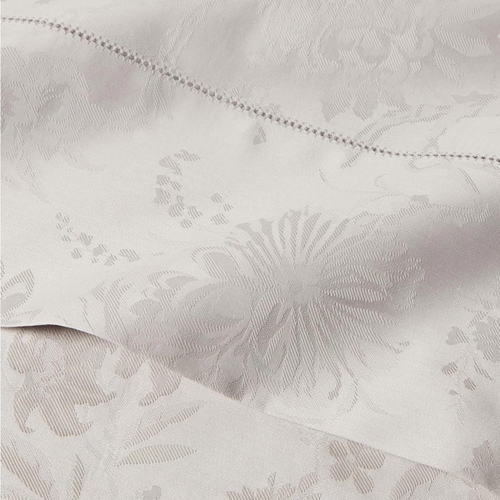Ralph Lauren Home Bethany Jacquard Organic Cotton Queen Fitted Sheet Silver, NWT