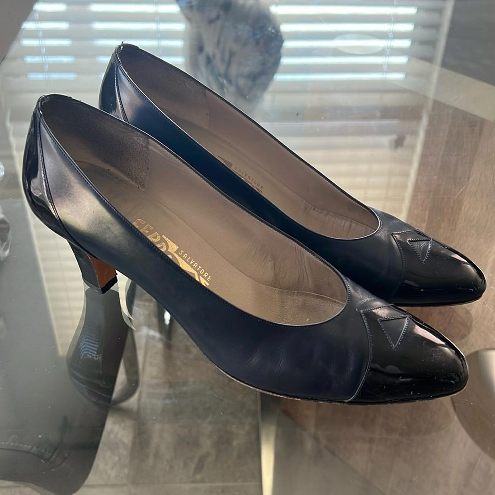 Salvatore Ferragamo Leather Block Heel Shoes, (Made in Italy) Size 10