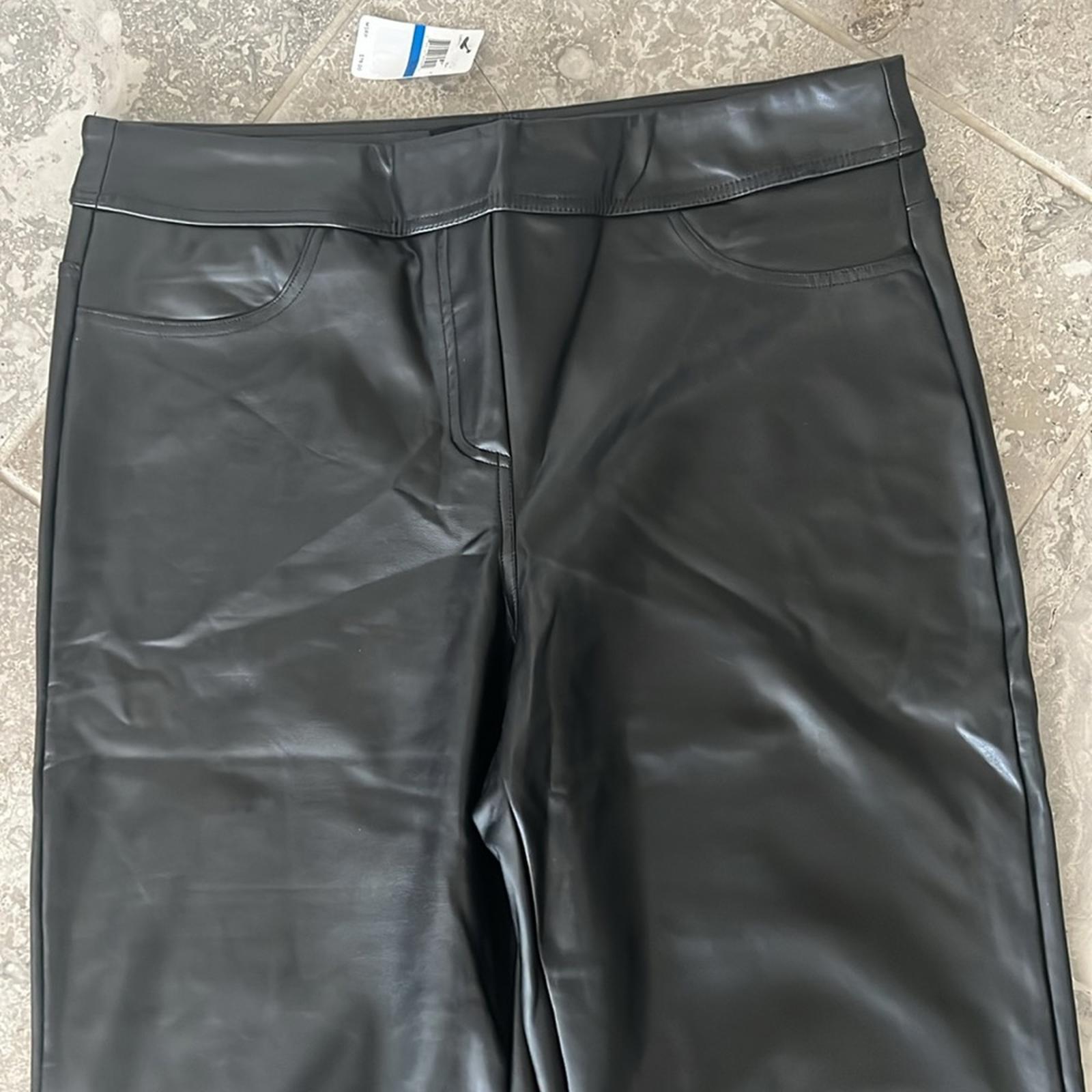 Laundry by Shelli Segal Pull-On Faux Leather Pant, Size XL New w/Tag