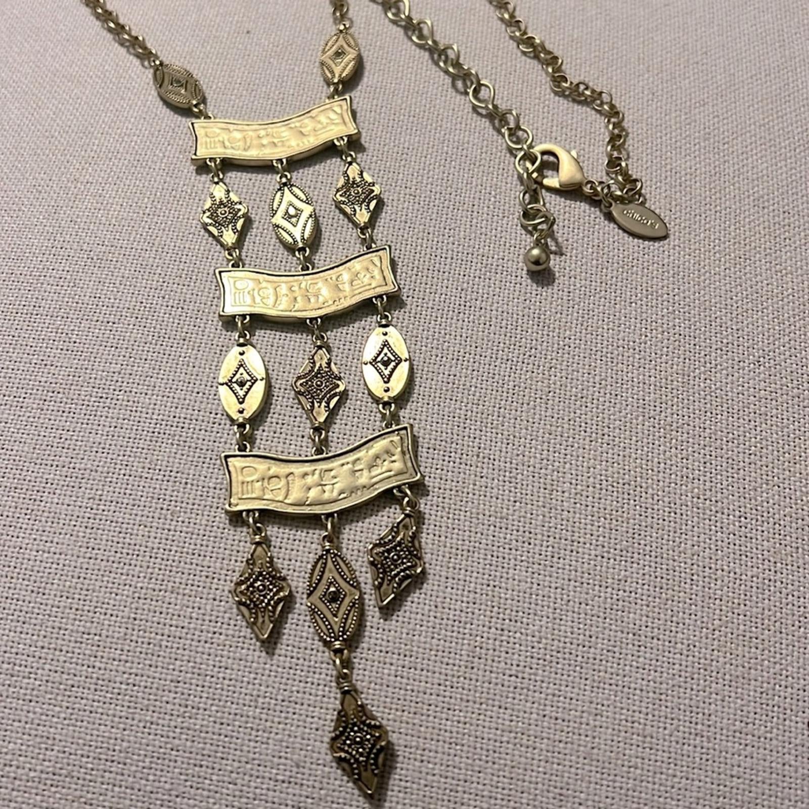 NEW Chico’s Mia Ladder Necklace in Gold , New without Tag SOLD OUT