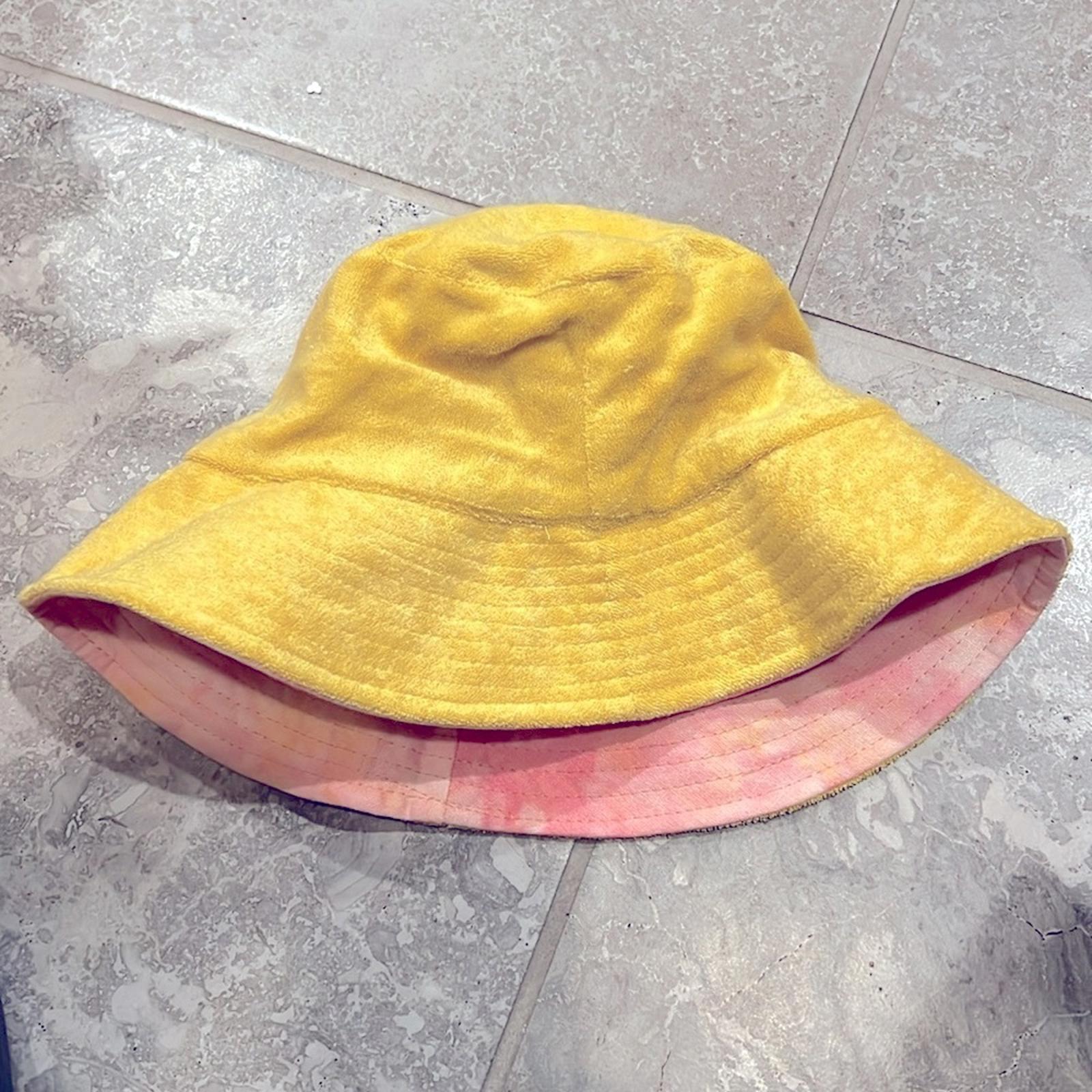 NEW Jenni Reversible Terry Cloth Hat, Pink Yellow One Size New w/Tag