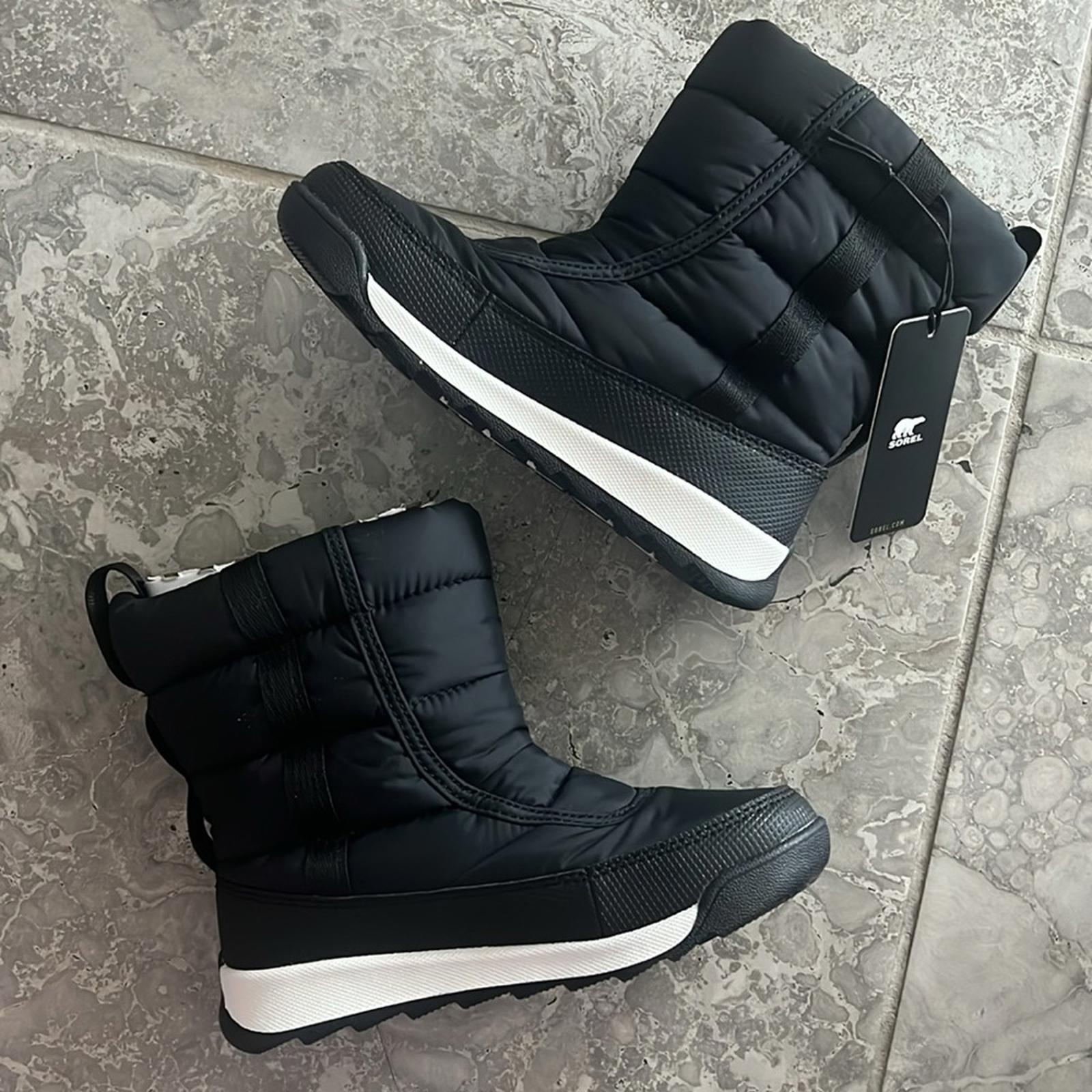 Sorel Big Kids Whitney II Puffy Waterproof Mid Boots in Black Size 13 NEW in Box
