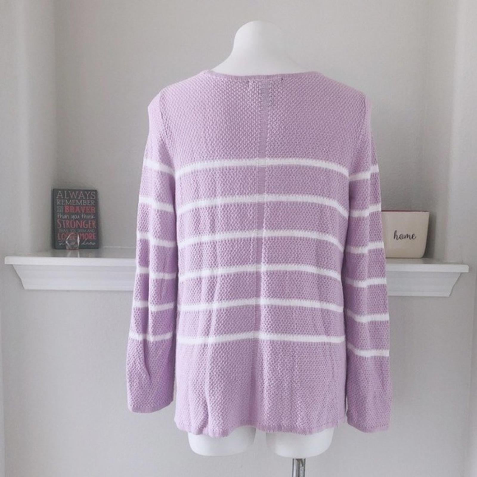 Design365 Striped Crew Neck Sweater in Violet Moon, Size L EXCELLENT!
