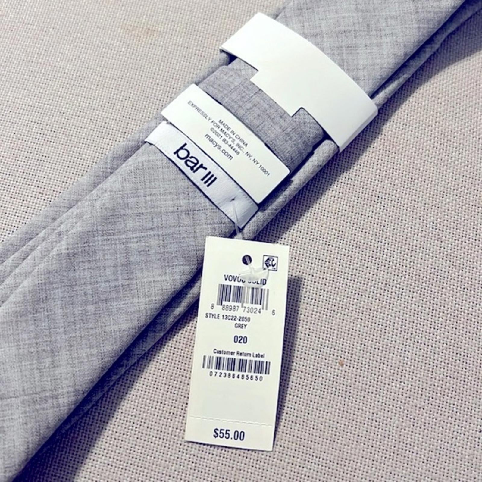 BAR III Vovou Solid Neck Tie in Grey, New w/Tag