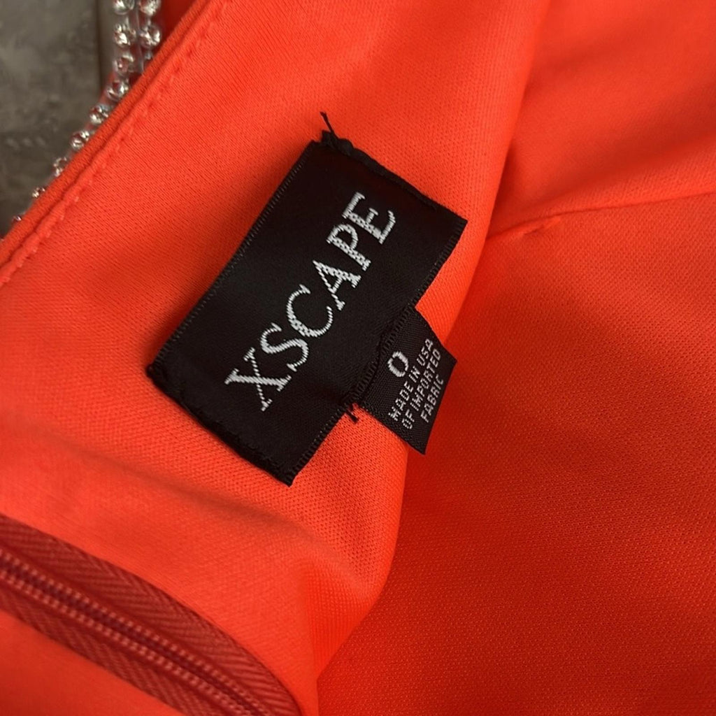 XSCAPE Side Cutout Scuba Crepe Gown in Orange, Size 0 Retail $258 EXCELLENT!