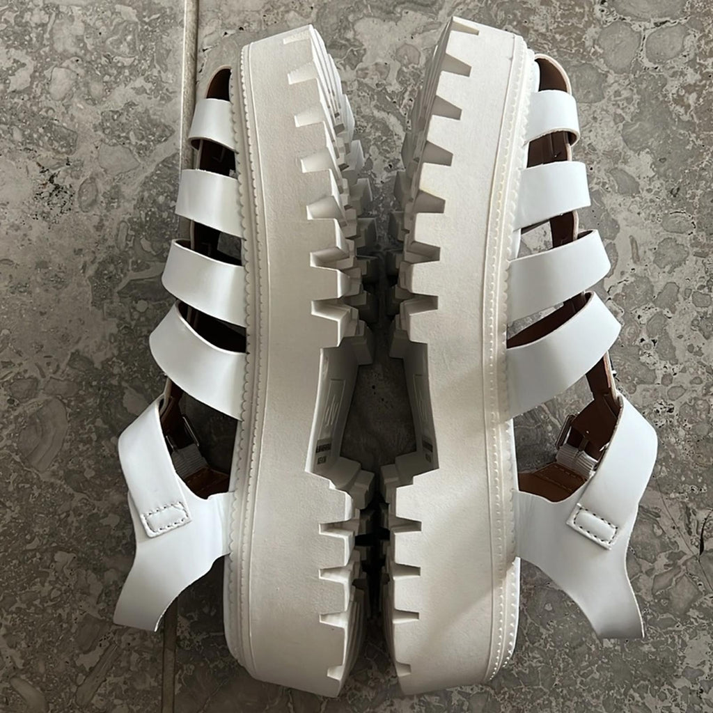 DV by Dolce Vita Loera Platform Sandals in White, Size 9.5 NEW w/o Box