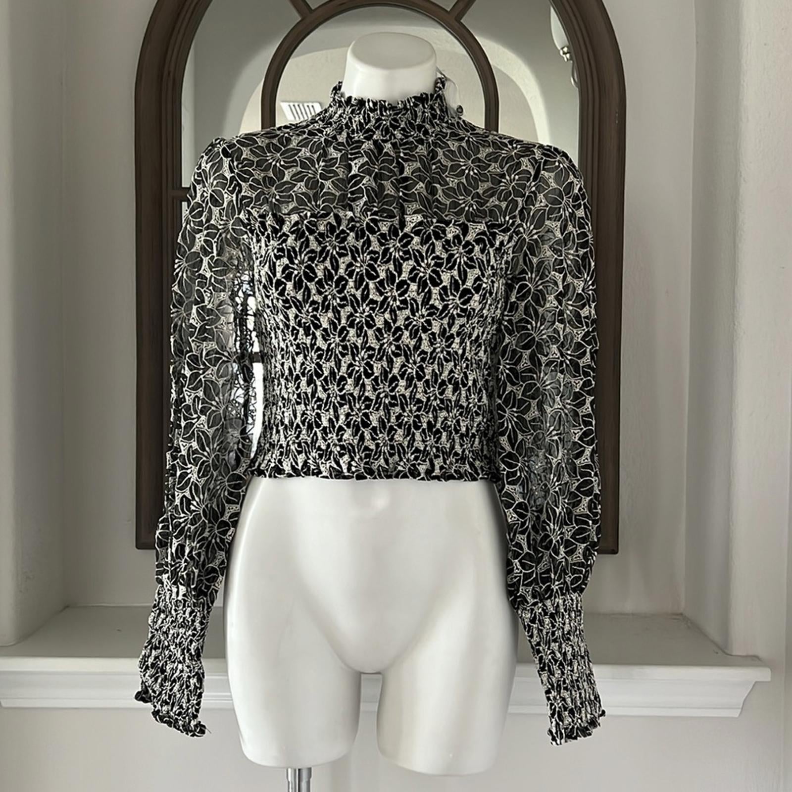 En Saison Embroidered Mock Neck Top, Size S NEW