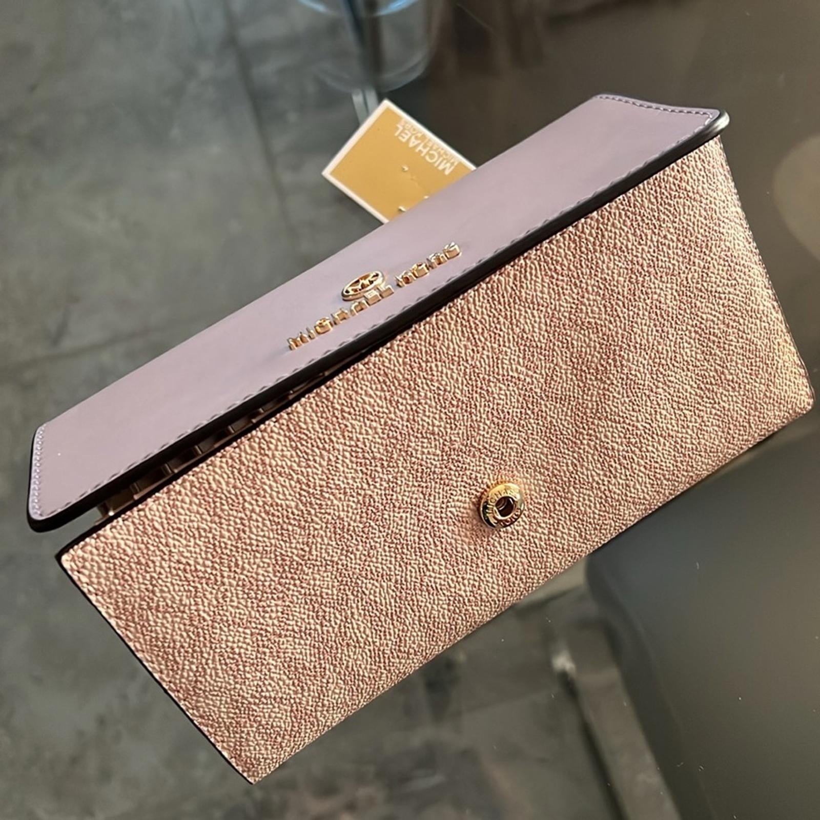 Michael Kors Jet Set Charm Large Trifold Wallet, New w/Tag Retail $158