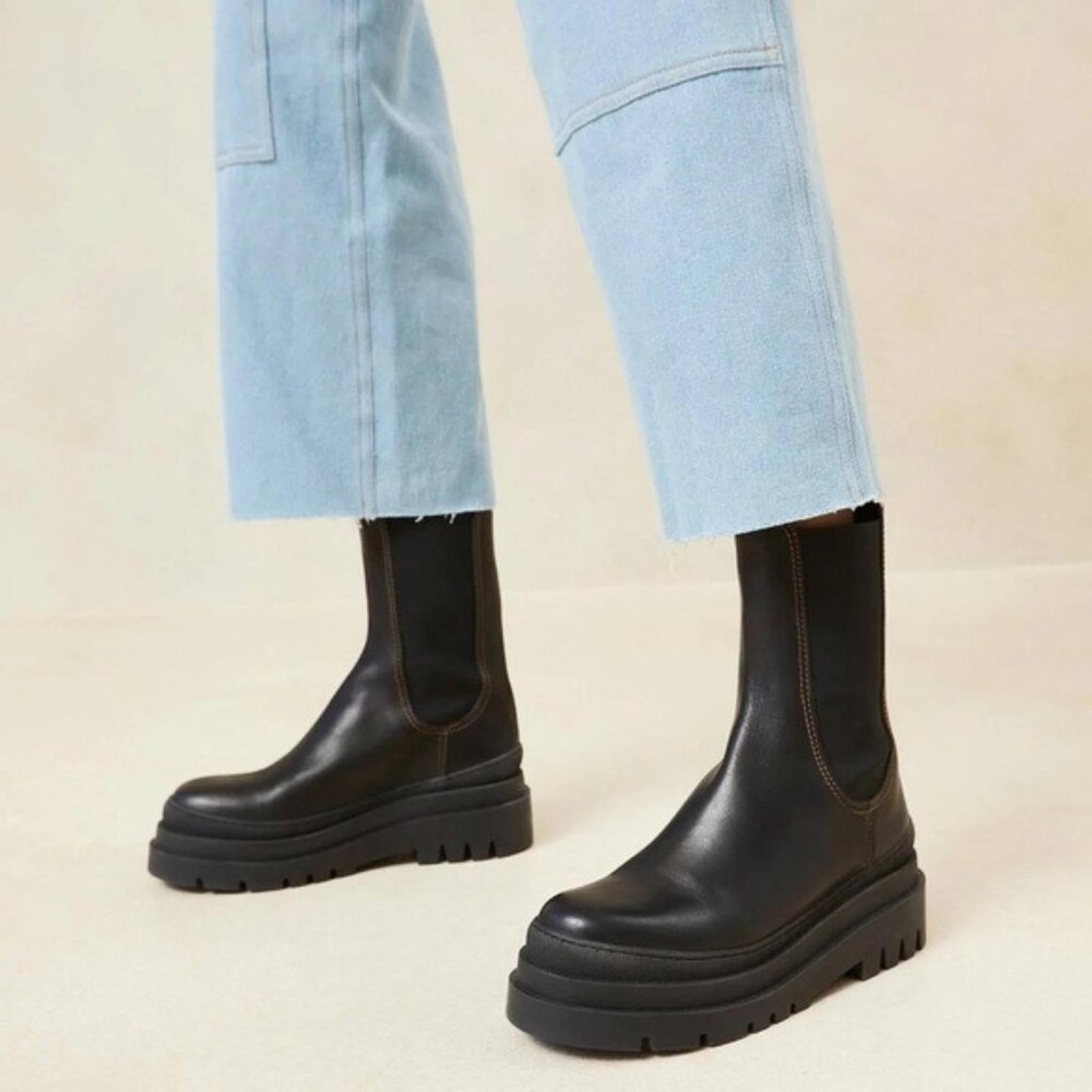 Loeffler Randall Carlota Pull On Chelsea Boots in Black, Size 6.5 New in Box