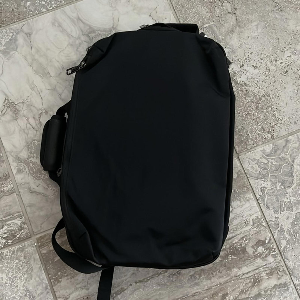 NWT Alfani Tech 3-Way Messenger Bag/Laptop Backpack in Black, New w/Tag $120