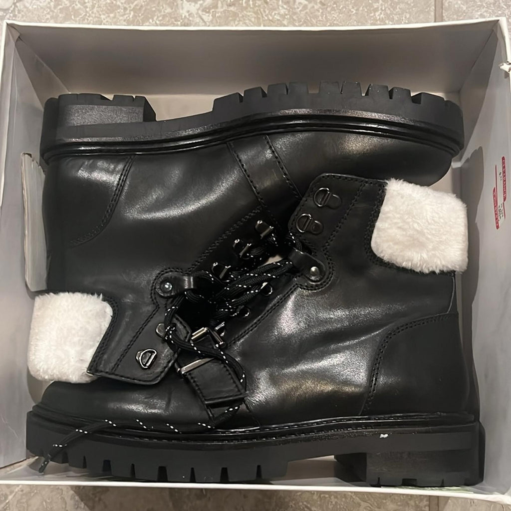 Charles David Cliche Hiking Booties in Black, Size 11 New in Box Retail $229