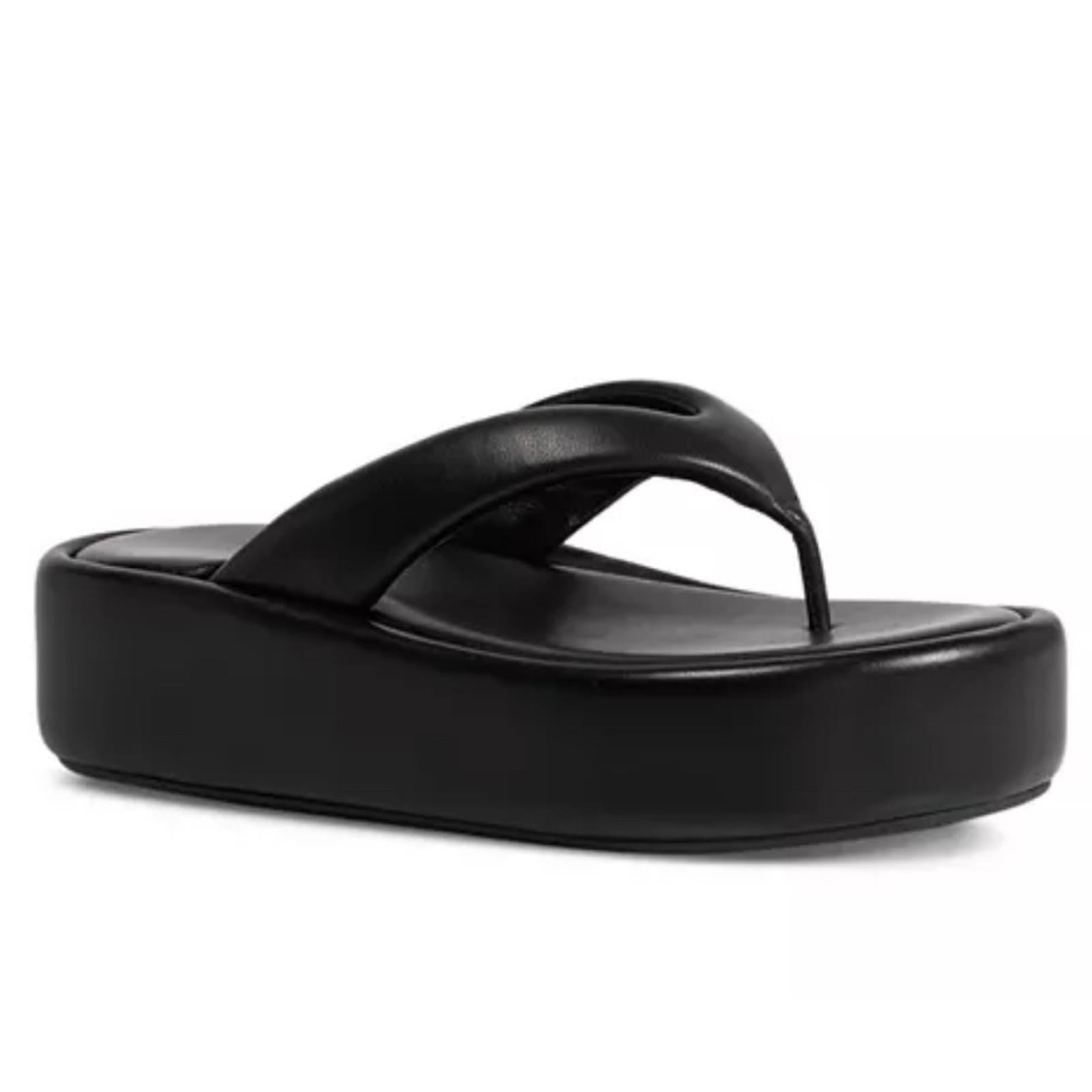 Balenciaga Padded Rise Platform Leather Thong Sandals in Black, Size 41 $695