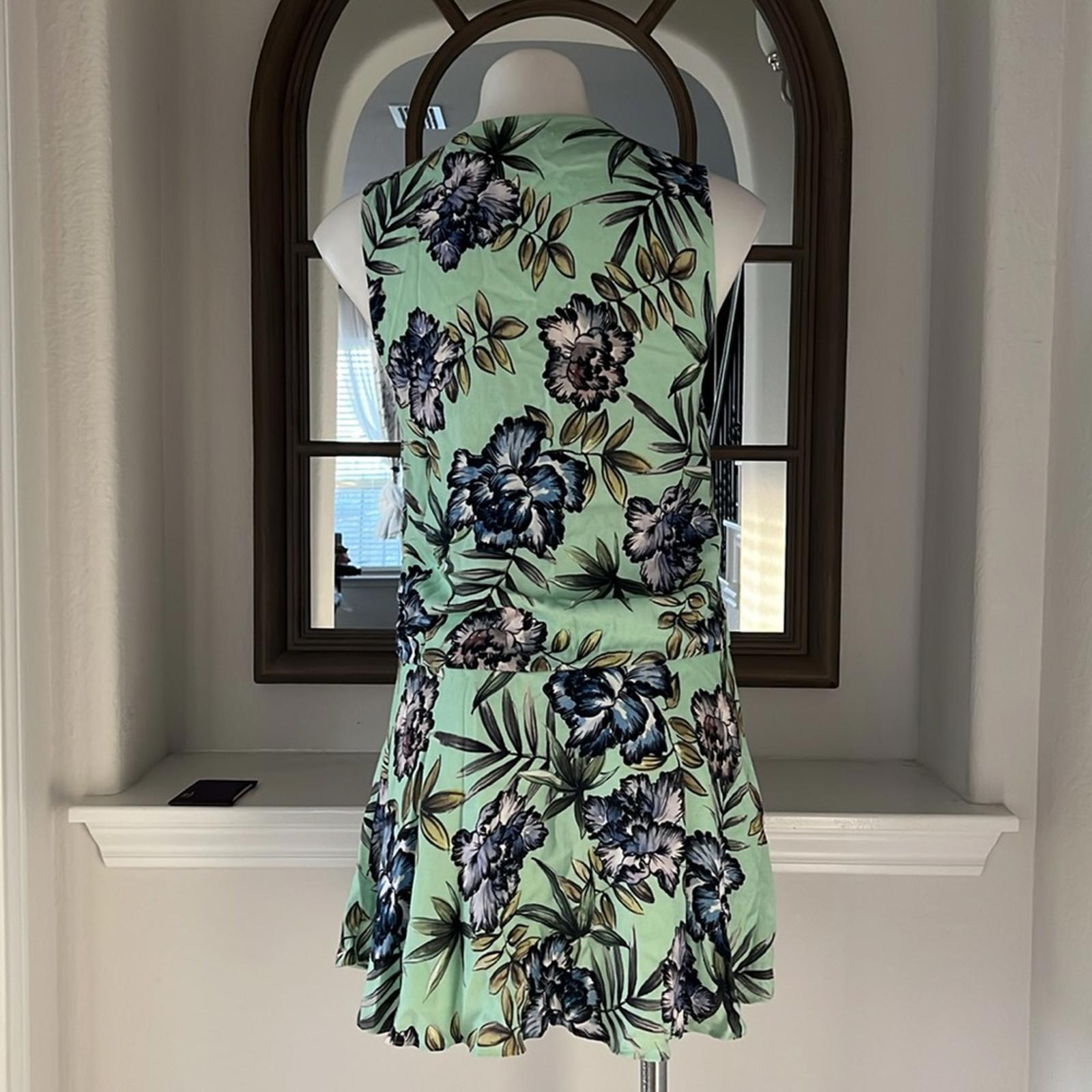 Alice+Olivia Brook Oasis Floral-Mint Dress, Multi Colors, Size 2 EXCELLENT! $298