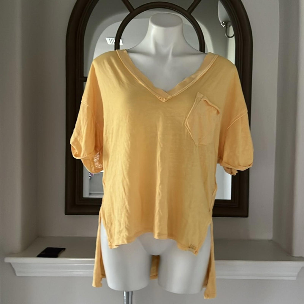 NWT Free People Keep Me V-Neck Cotton T-Shirt, Peach Sunrise Size XS New w/Tag