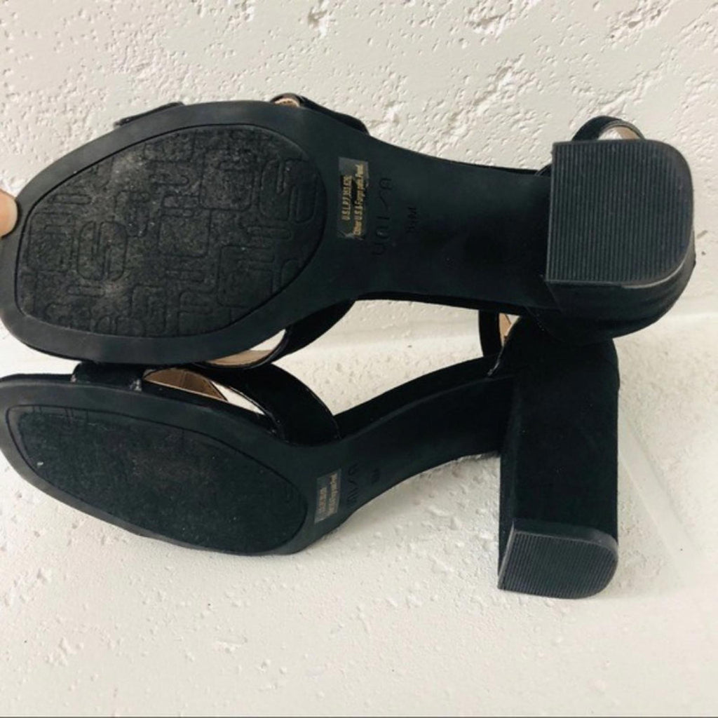 Unisa Rexxa Ankle Strap Sandals in Black Suede, Size 8.5, EXCELLENT!