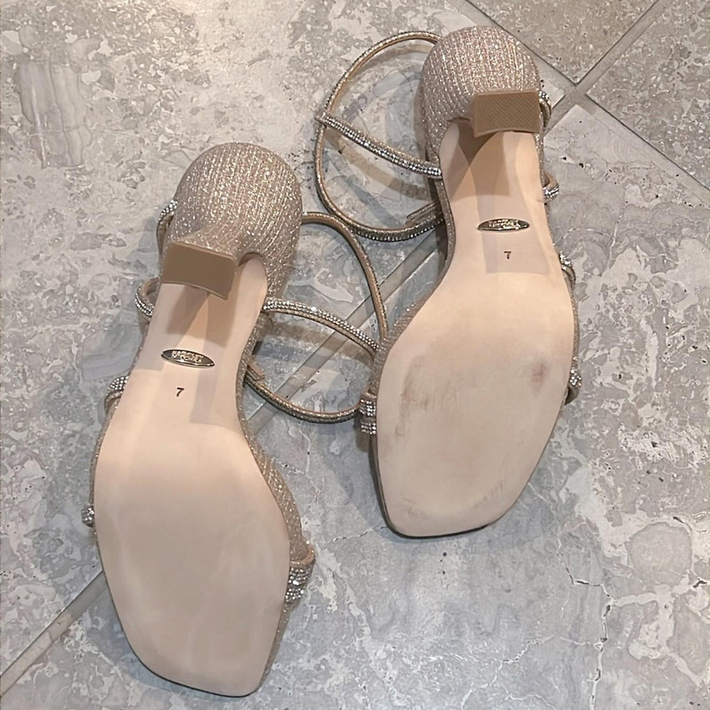 Badgley Mischka Urbana Strappy Heeled Sandals, Rose Gold, Size 7 NEW w/DustBag