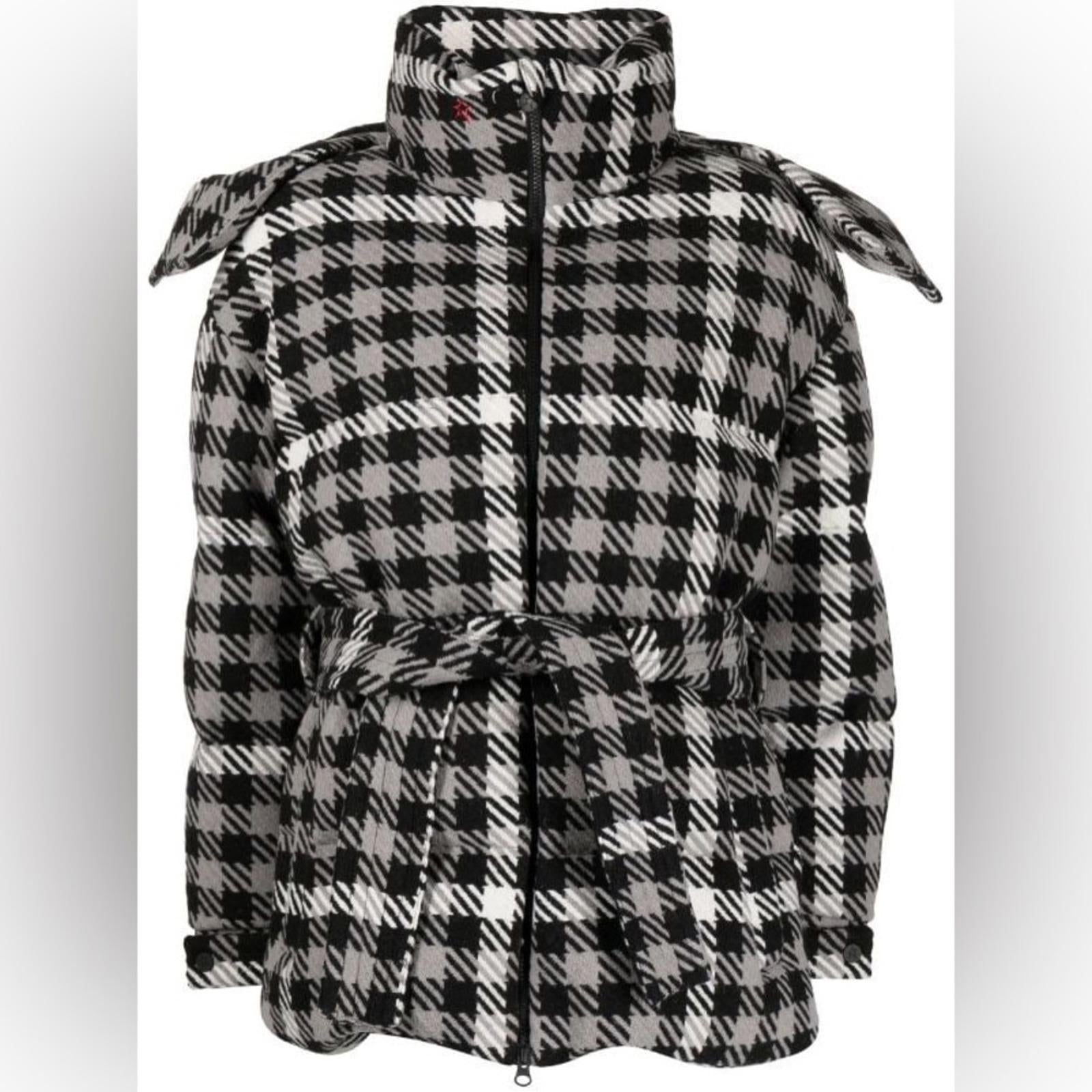 Perfect Moment Star Gingham puffer Jacket, Black & White Size M, New w/Tag