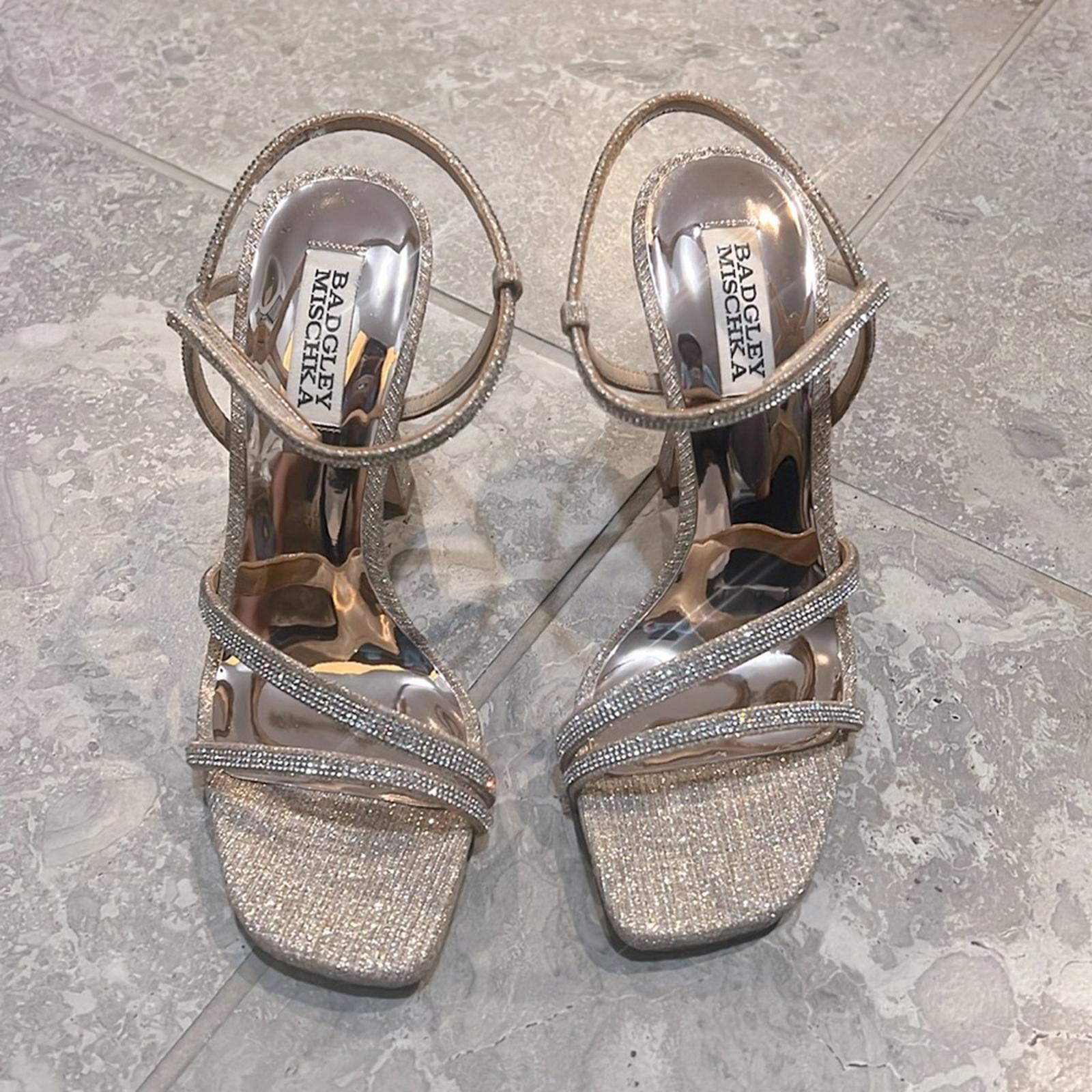 Badgley Mischka Urbana Strappy Heeled Sandals, Rose Gold, Size 7 NEW w/DustBag