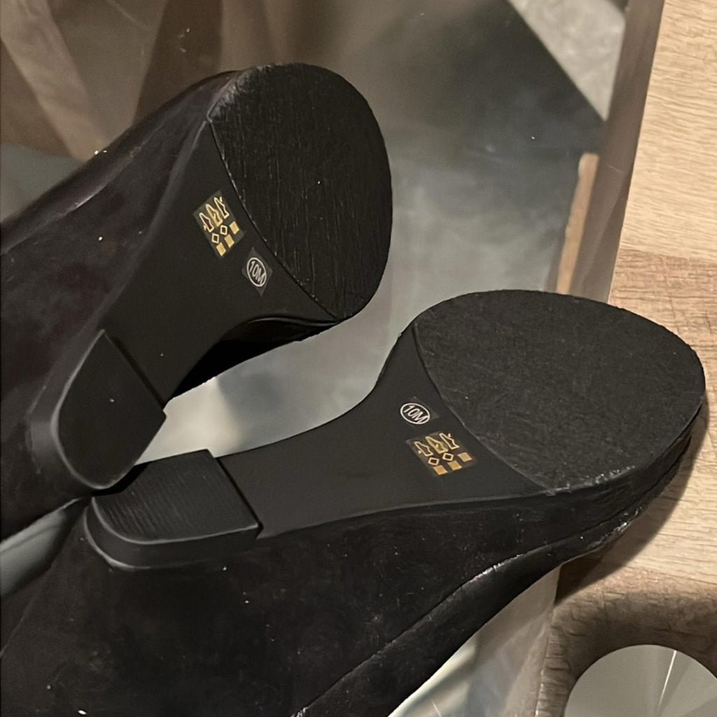 Laundry Volcano Wedge Bootie in Black, Size 10, New in Box