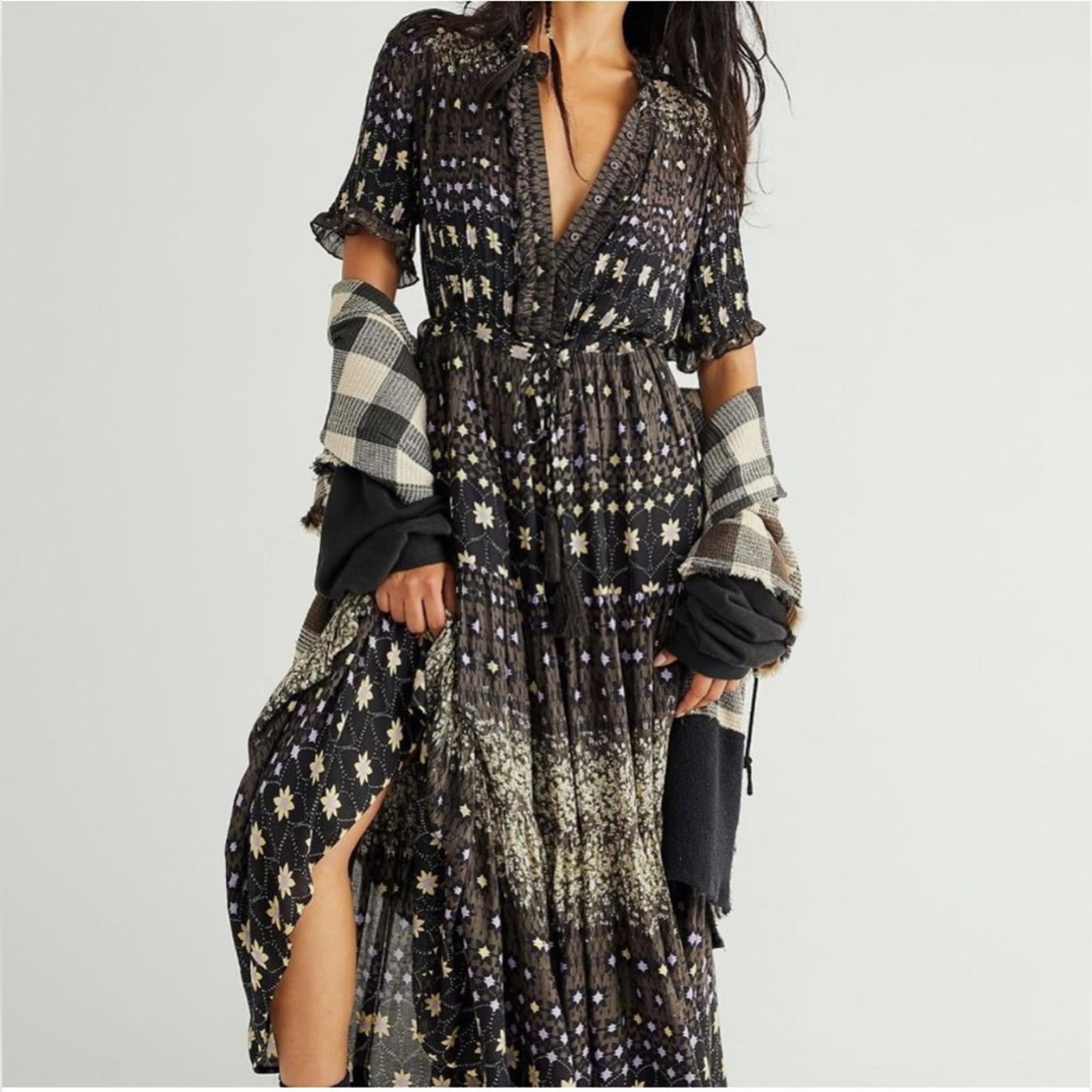 Free People Rare Feeling Printed Maxi Dress Brown Size M New w/Tag $148 SOLD OUT