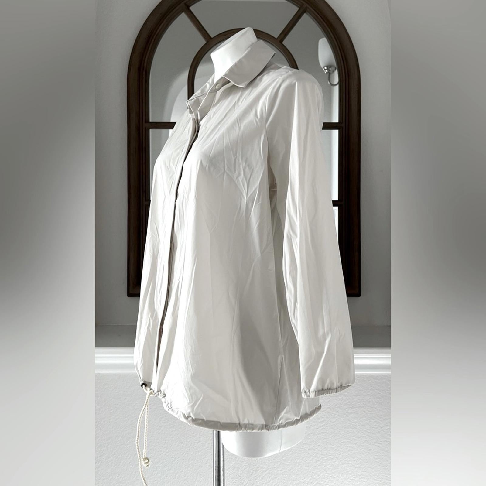 ST JOHN Lightweight Jacket, Light Grey